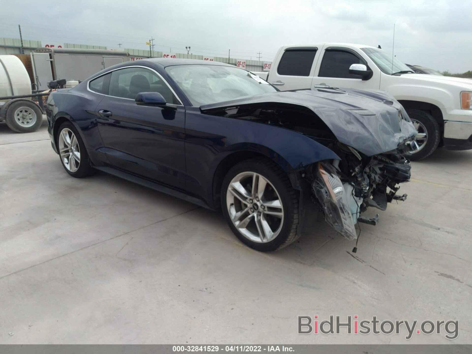Photo 1FA6P8TH9L5154516 - FORD MUSTANG 2020