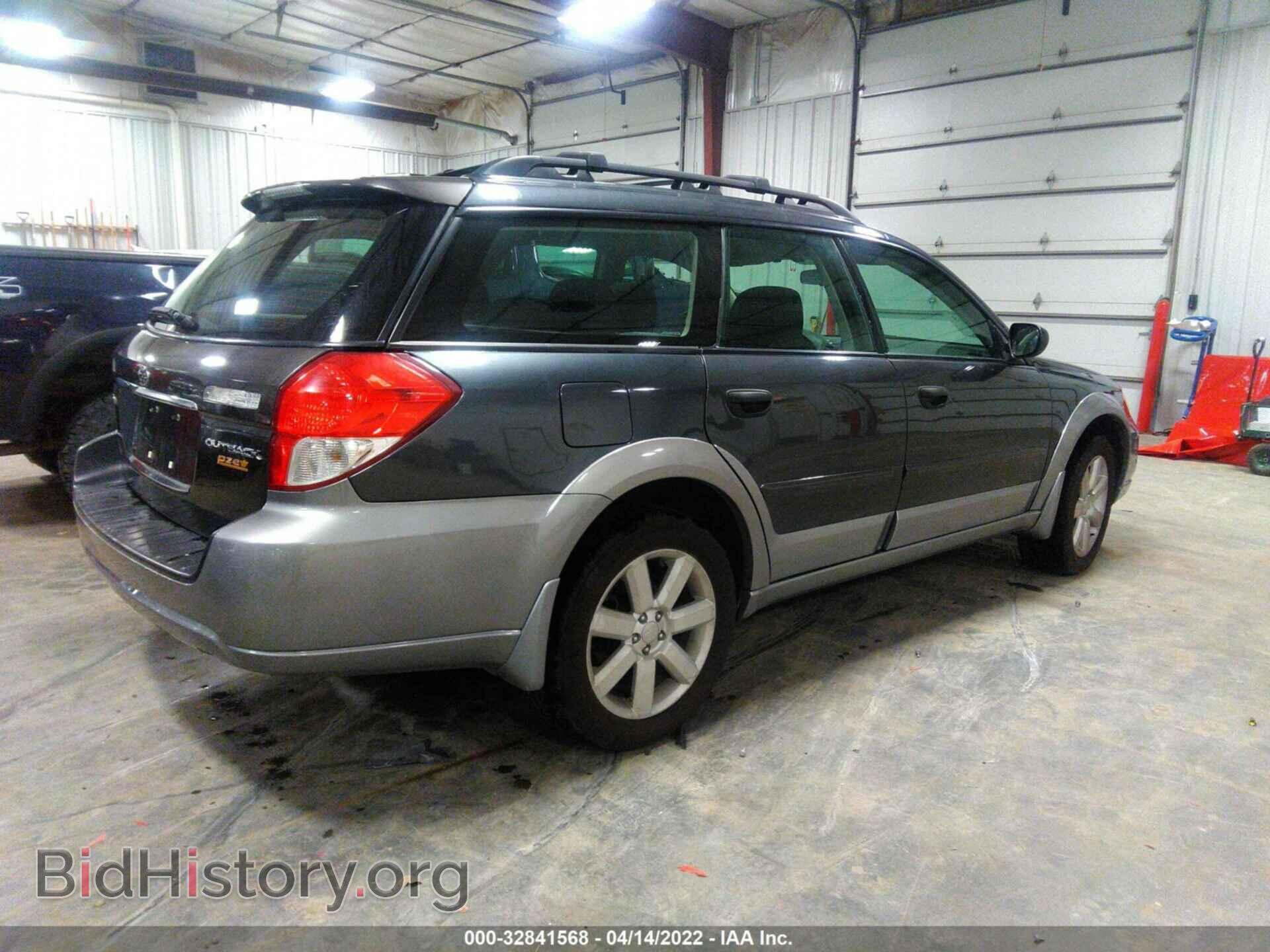 2009 SUBARU OUTBACK - VIN: 4S4BP61C197326812 - Фото 4