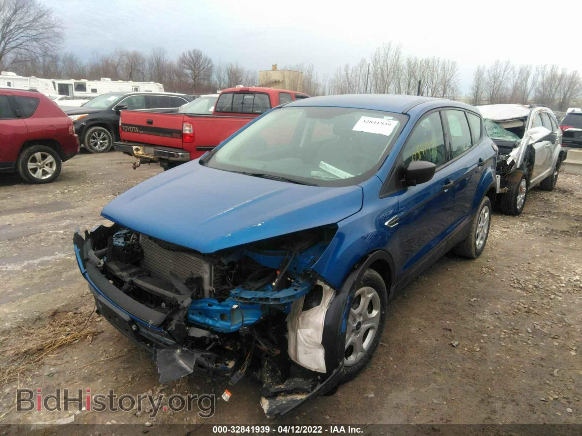 2017 FORD ESCAPE - VIN: 1FMCU0F72HUF03485 - Фото 2