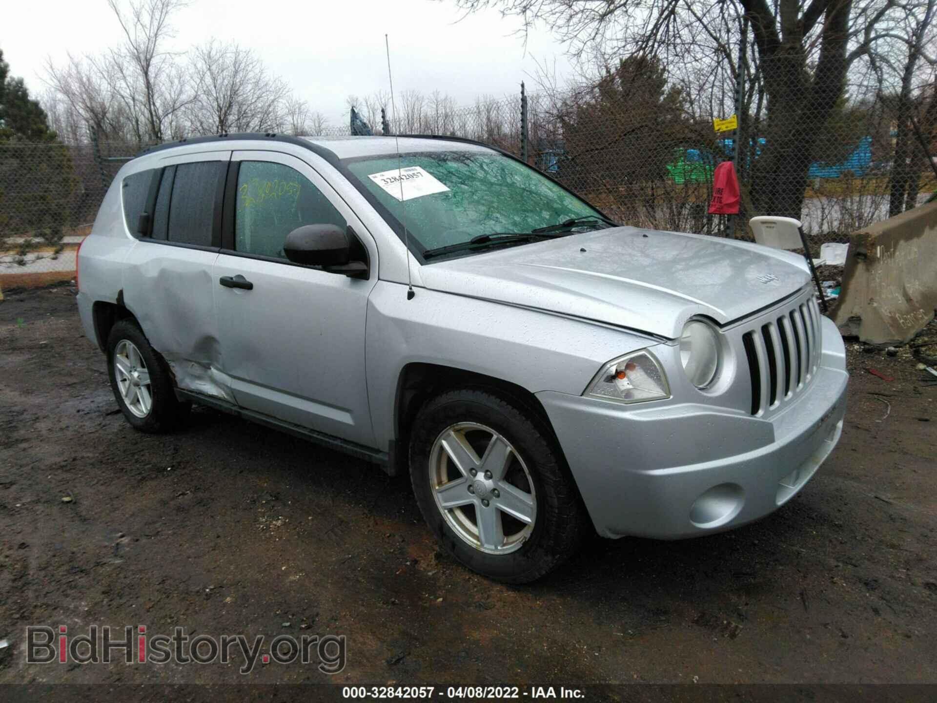 Photo 1J8FF47W17D204165 - JEEP COMPASS 2007