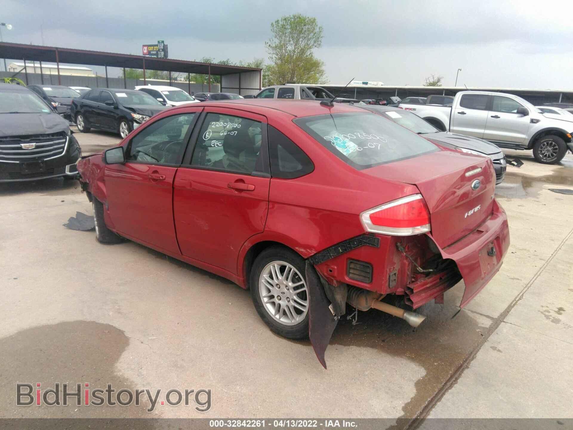 2011 FORD FOCUS - VIN: 1FAHP3GN0BW151704 - Фото 3