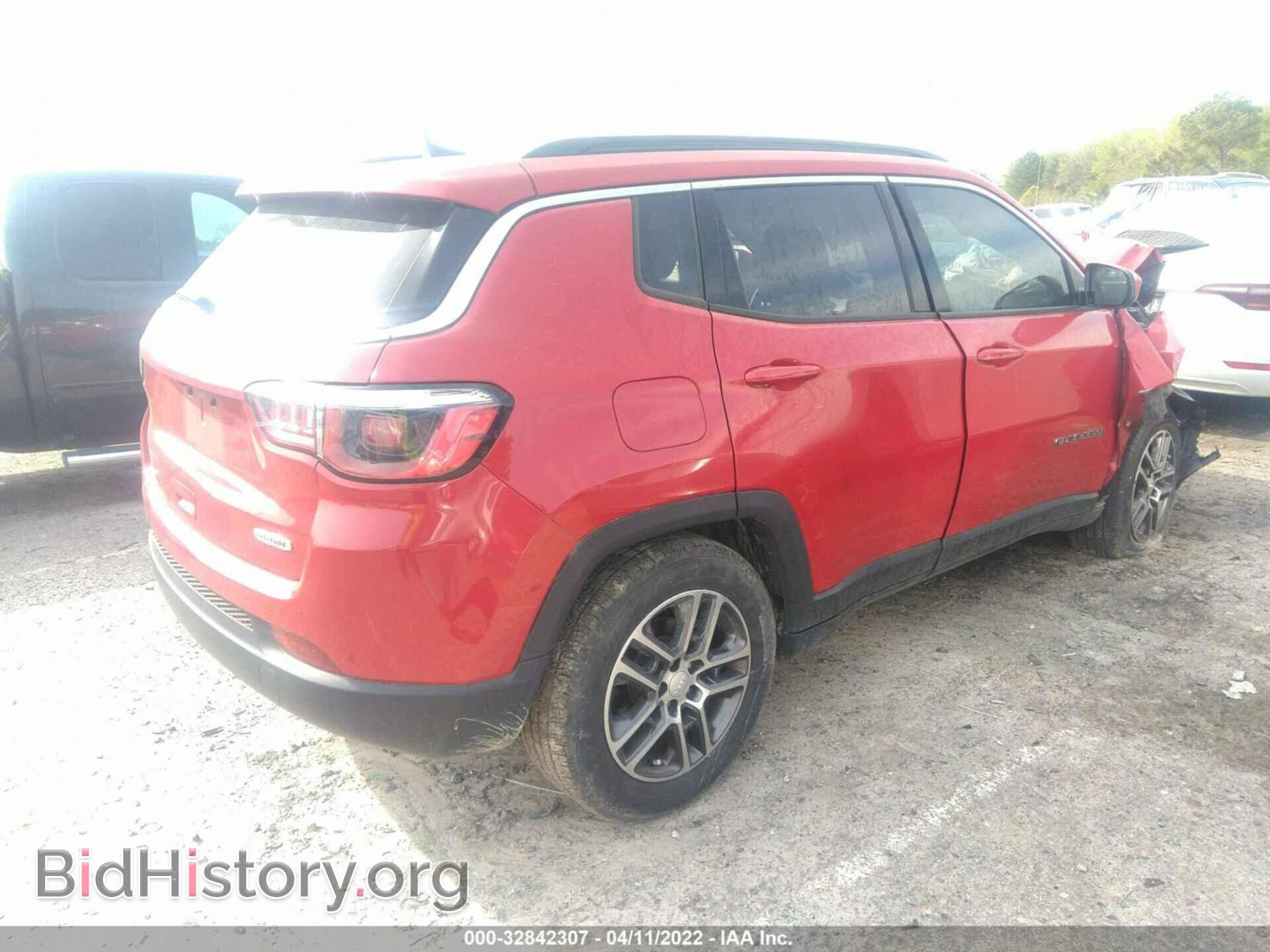 2017 JEEP COMPASS - VIN: 3C4NJCBB4HT632484 - Photo 4