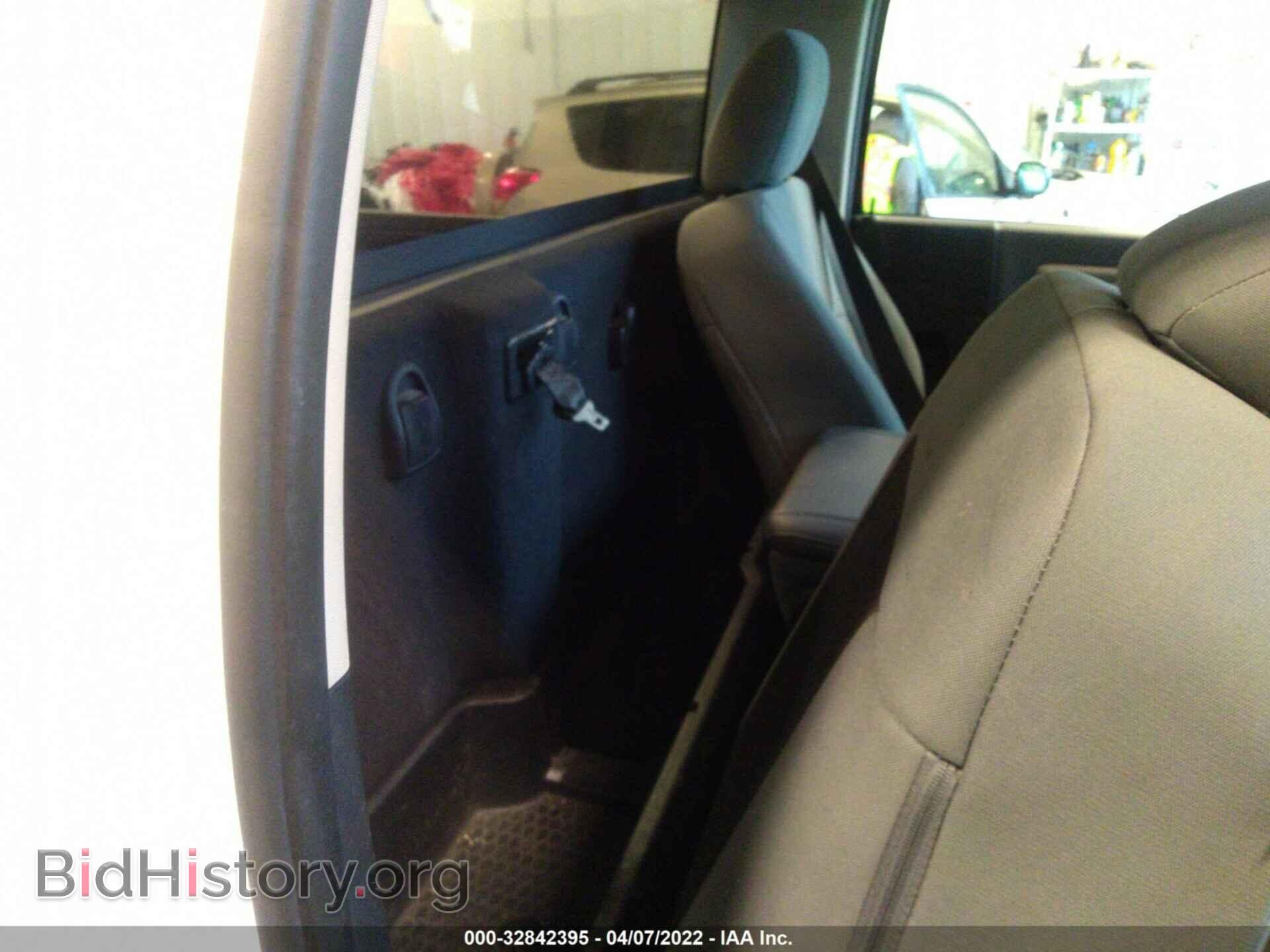 2015 RAM 1500 - VIN: 3C6JR7DG6FG631714 - Фото 8