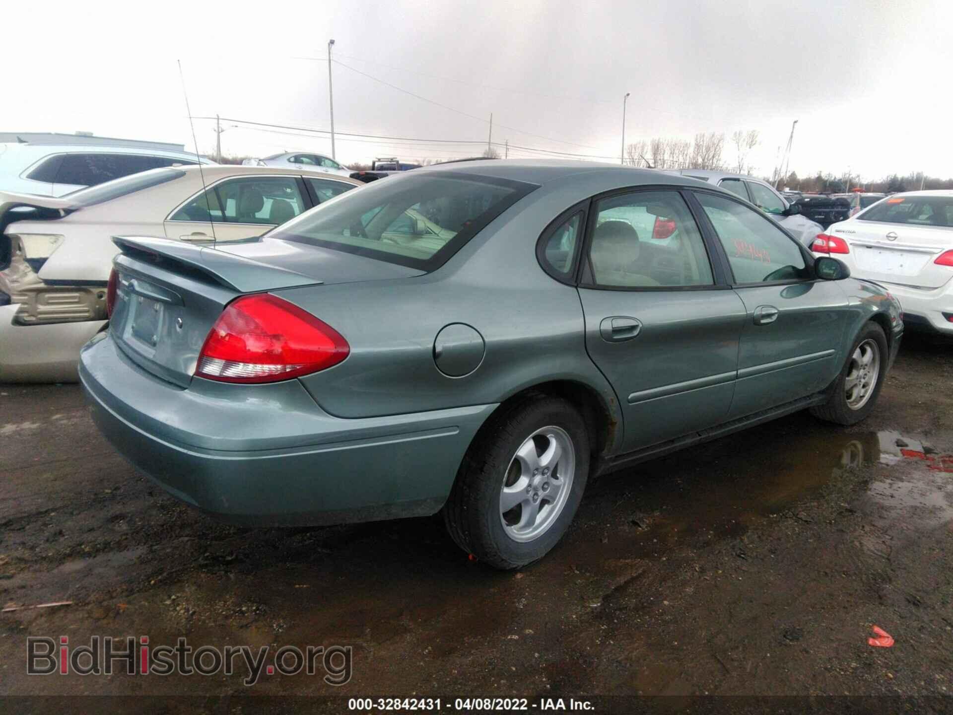 2006 FORD TAURUS - VIN: 1FAFP53U16A181894 - Фото 4