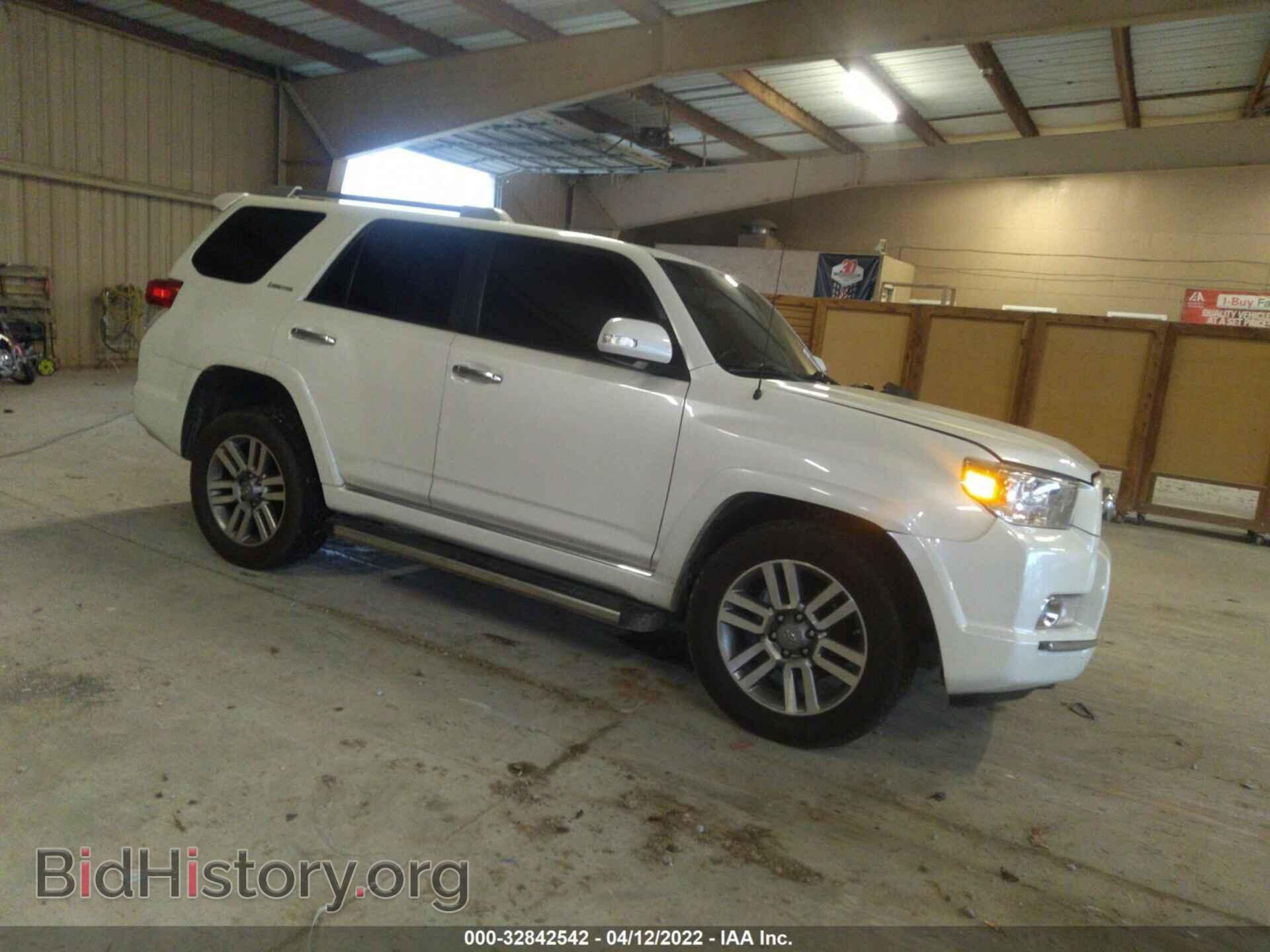 Фотография JTEBU5JR8C5093084 - TOYOTA 4RUNNER 2012