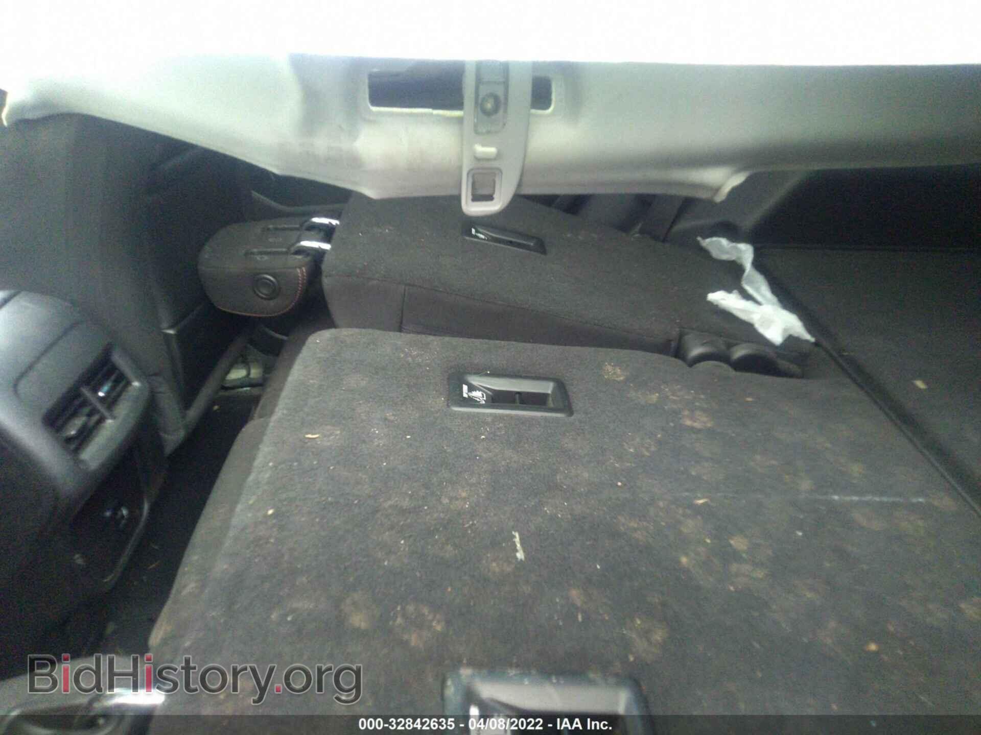 2018 GMC TERRAIN - VIN: 3GKALTEV4JL402890 - Photo 8