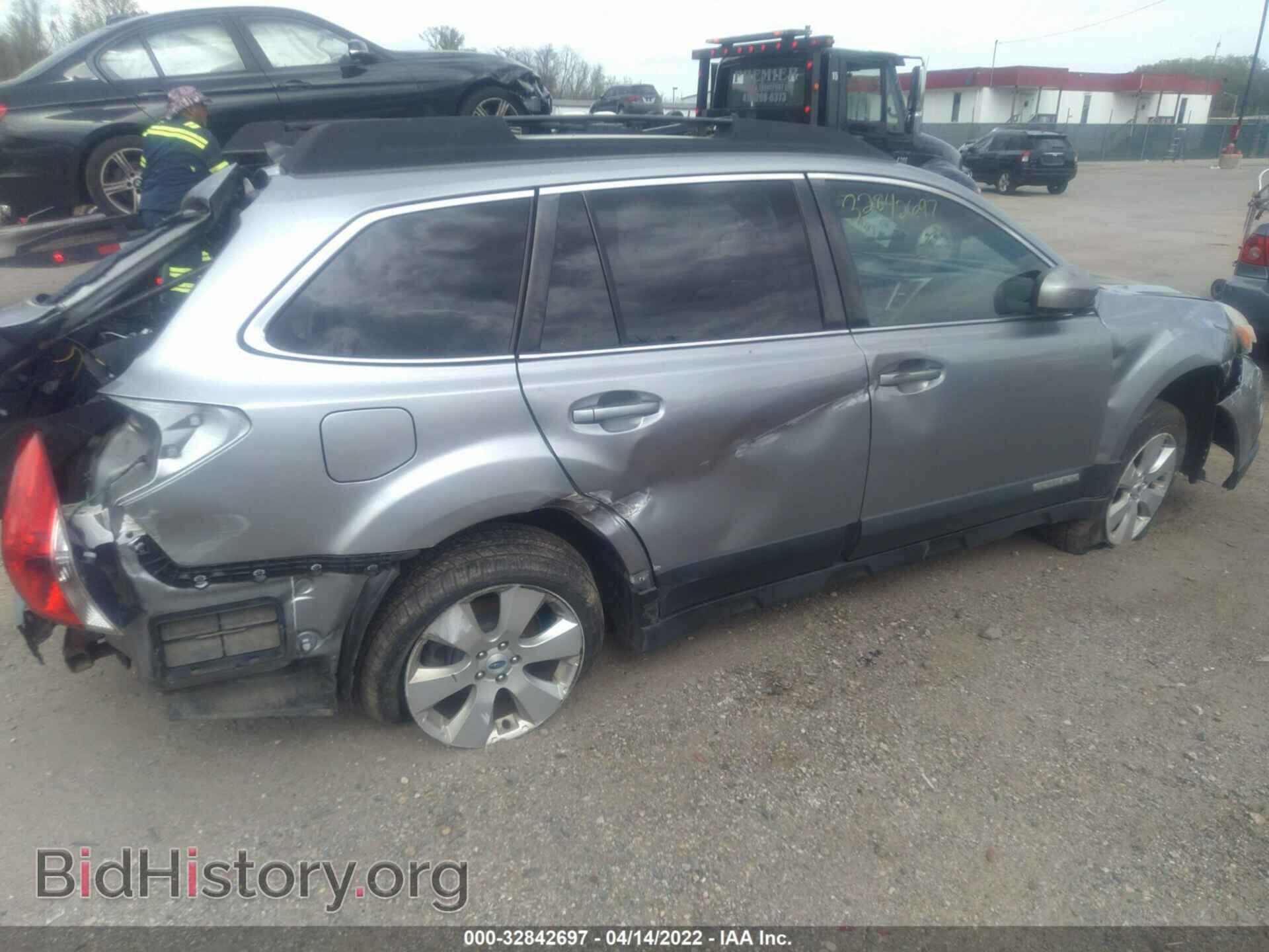 2011 SUBARU OUTBACK - VIN: 4S4BRBLC7B3427351 - Фото 4