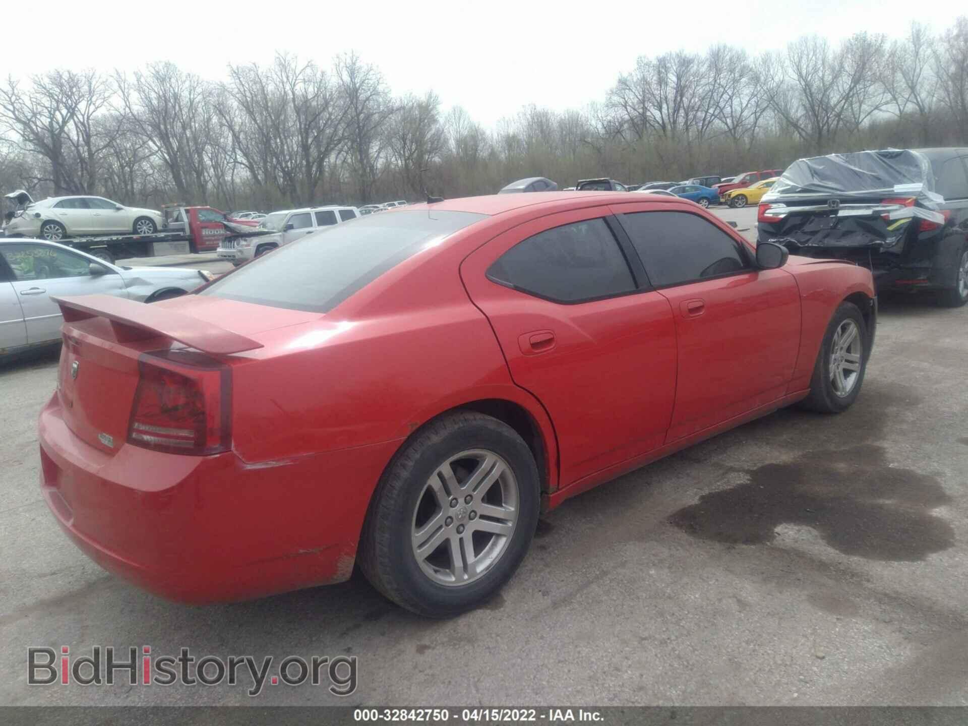 2008 DODGE CHARGER - VIN: 2B3KA43R28H204850 - Фото 4