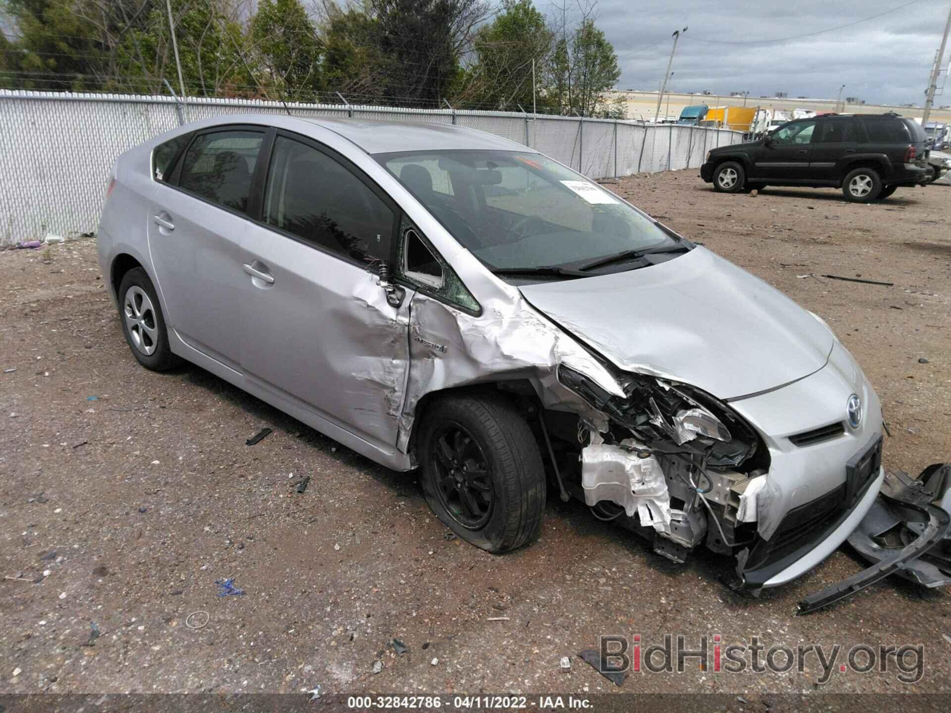 Photo JTDKN3DU3E1811754 - TOYOTA PRIUS 2014