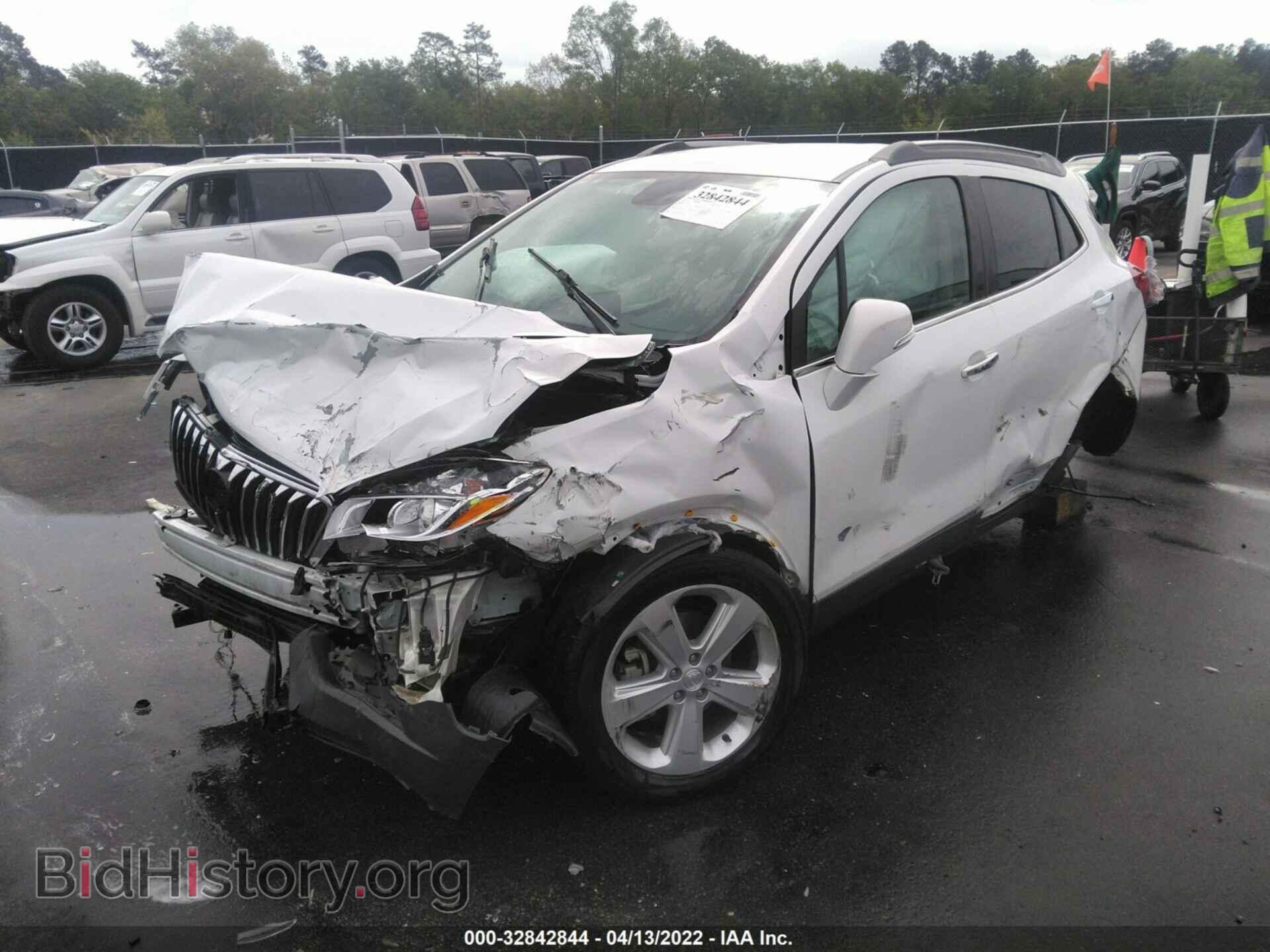 2016 BUICK ENCORE - VIN: KL4CJASB4GB734048 - Photo 2