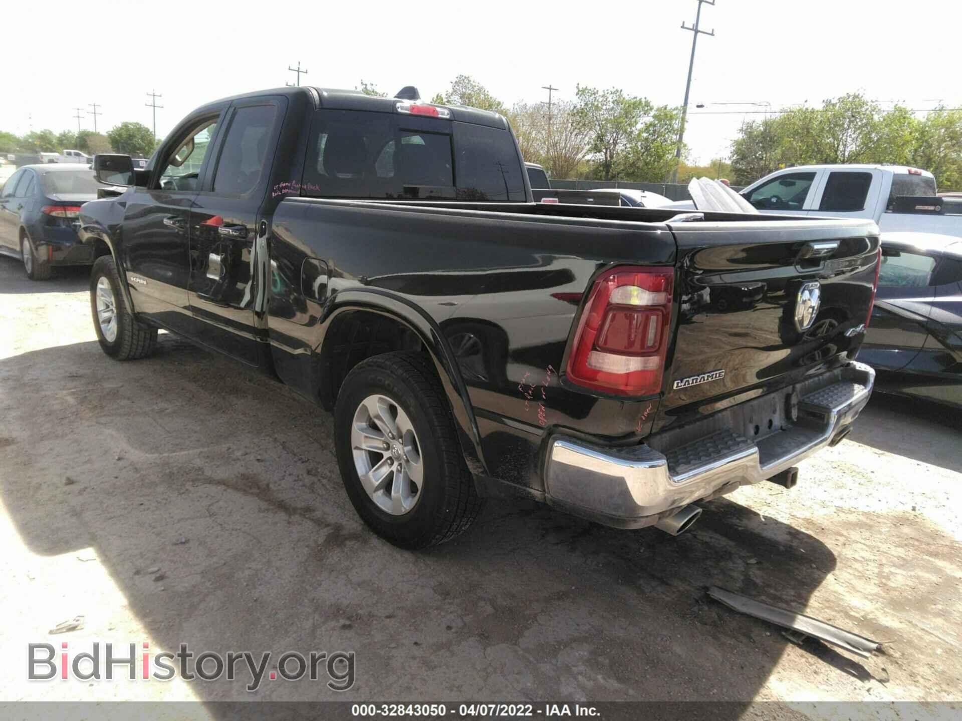 2020 RAM 1500 - VIN: 1C6SRFDTXLN317059 - Фото 3