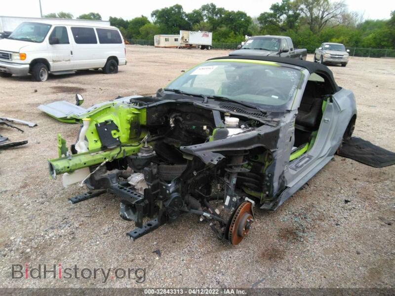 2020 Ford MUSTANG (VIN 1FATP8UH1L5179976) — фото 2 из 11