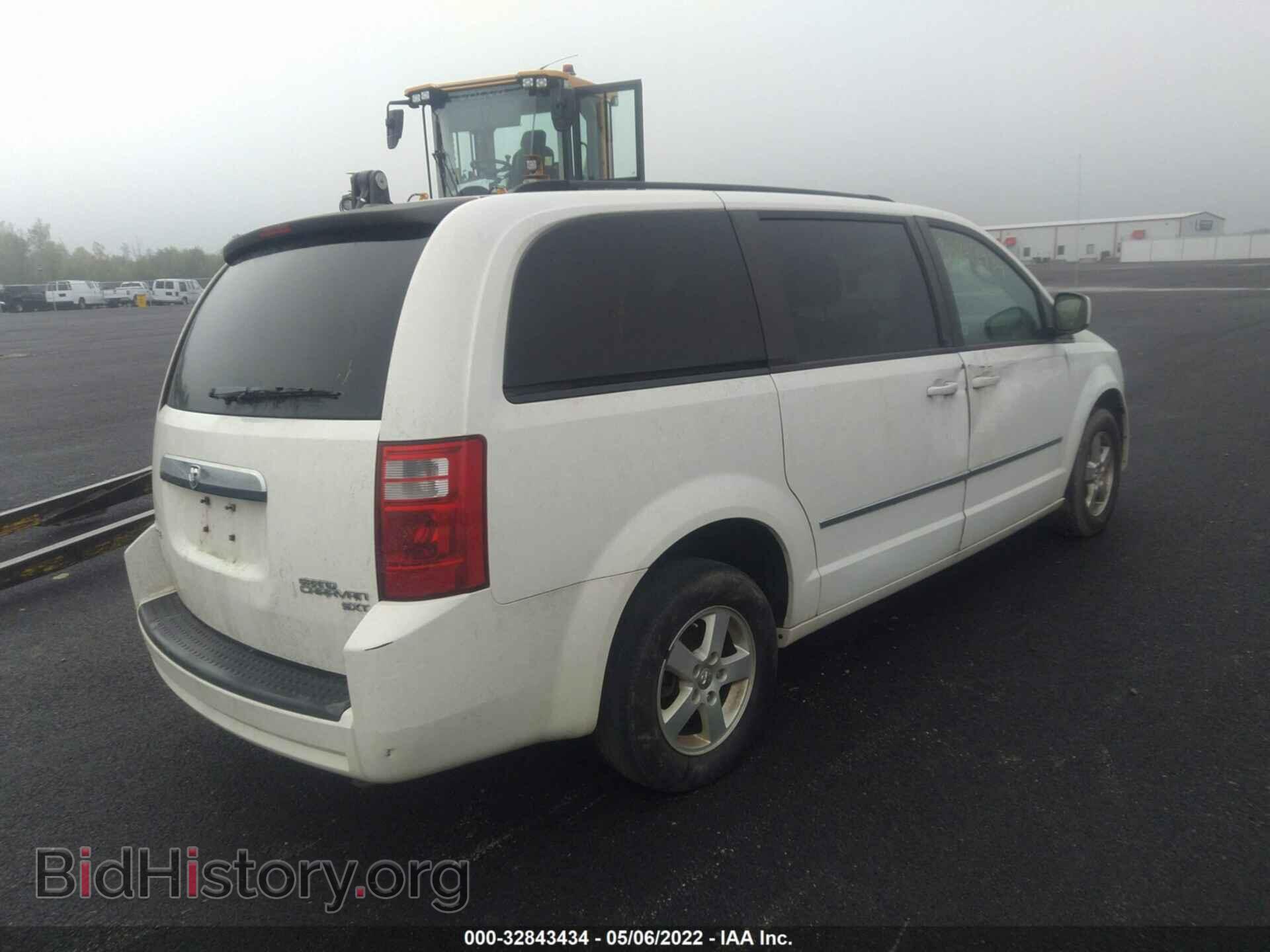 2010 DODGE GRAND CARAVAN - VIN: 2D4RN5D16AR444678 - Фото 4