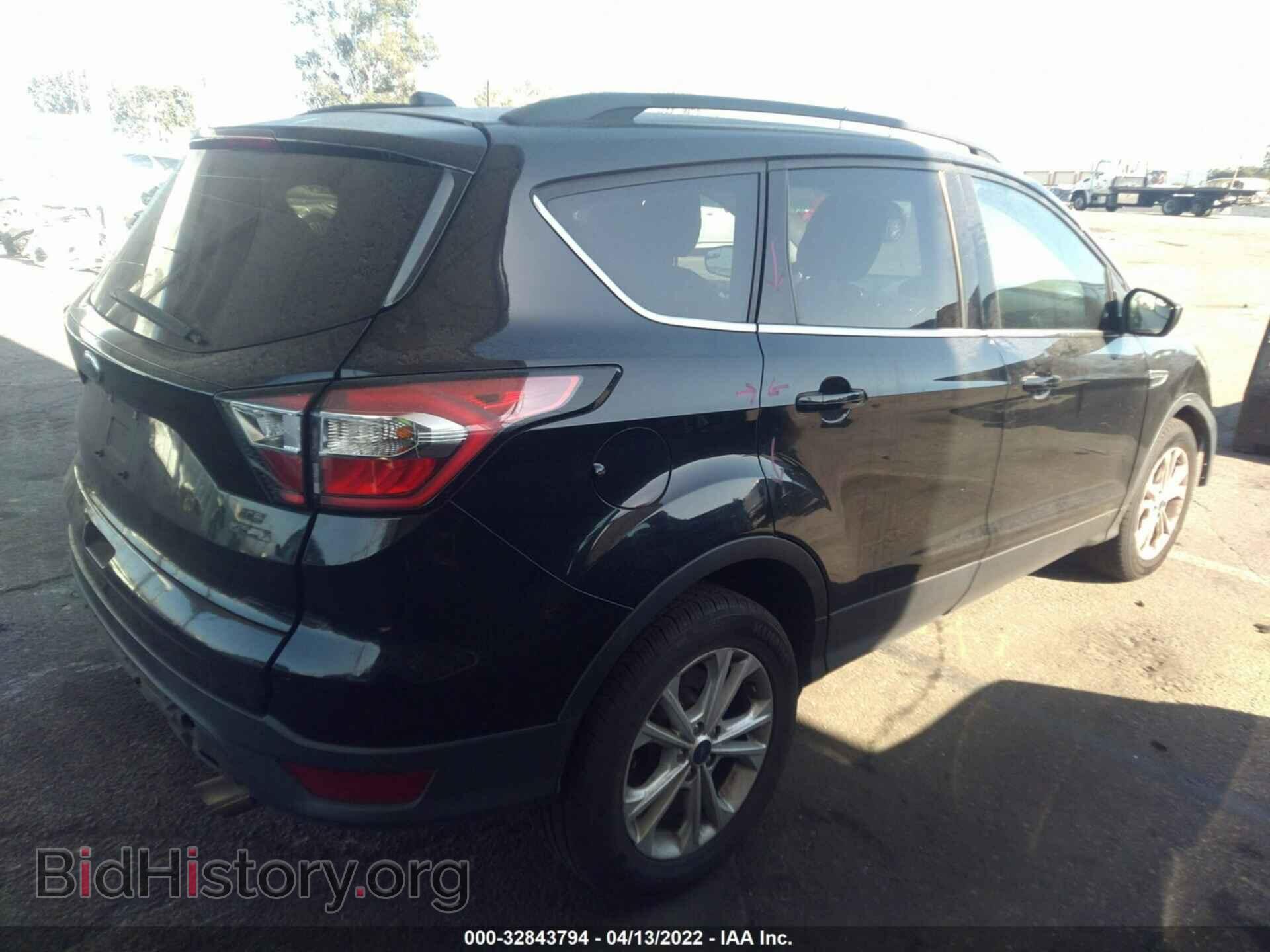 2018 FORD ESCAPE - VIN: 1FMCU0GD6JUB28811 - Фото 4