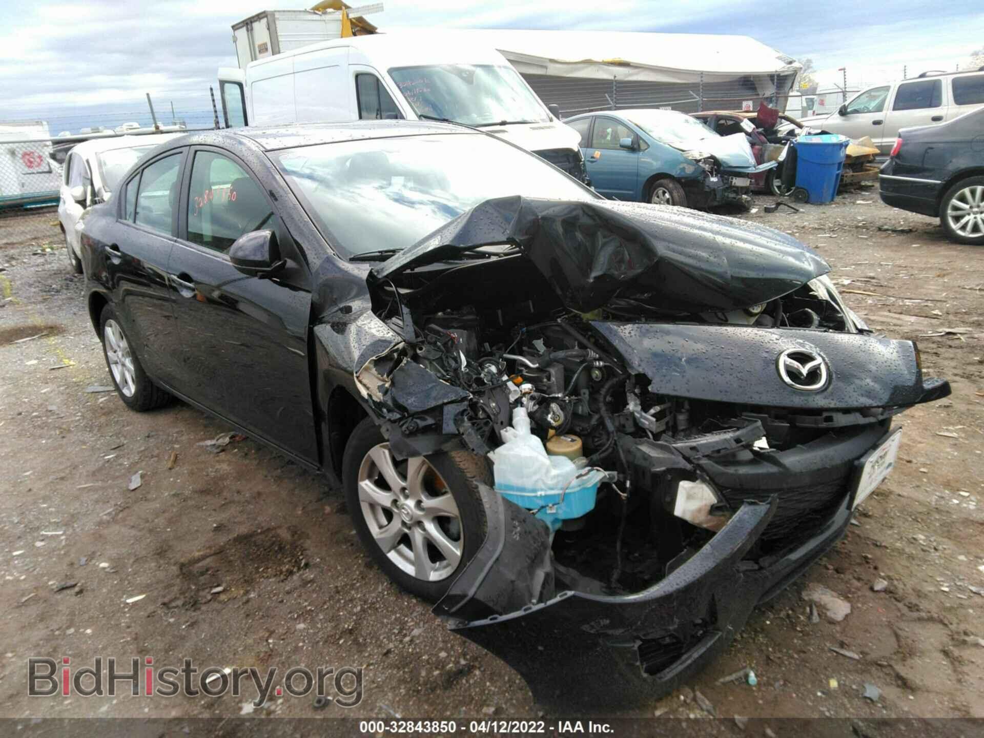 Фотография JM1BL1VG7B1438667 - MAZDA MAZDA3 2011