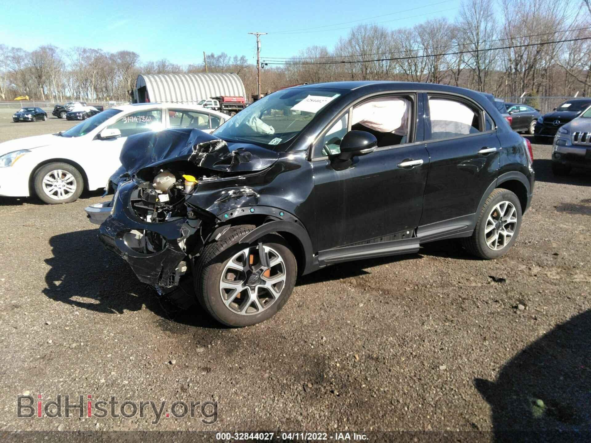 2018 FIAT 500X - VIN: ZFBCFYCB6JP711480 - Фото 2