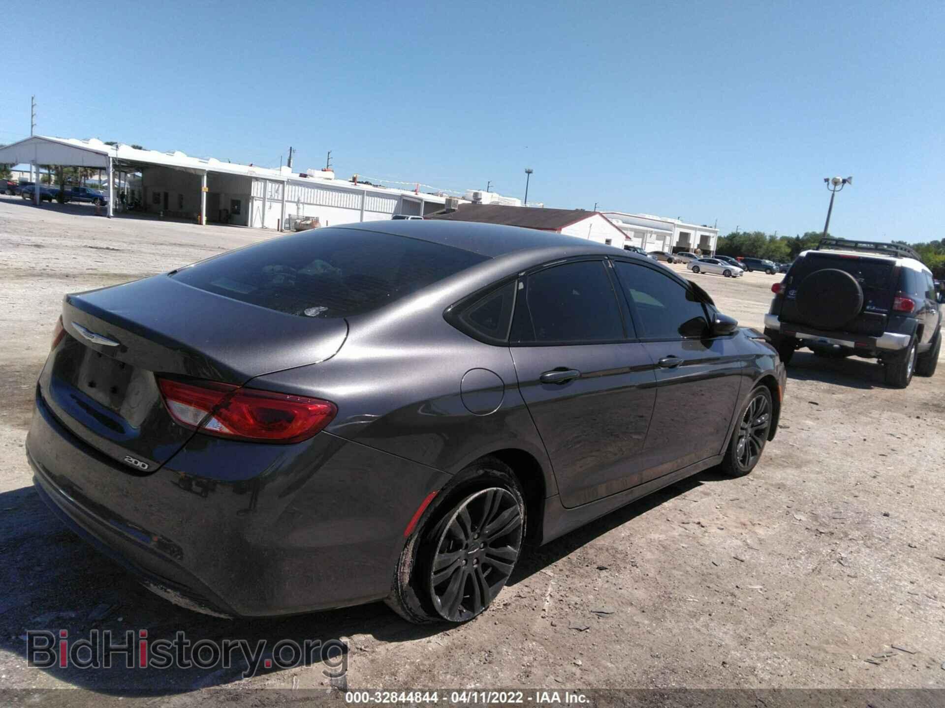 2017 CHRYSLER 200 - VIN: 1C3CCCFB8HN505348 - Фото 4