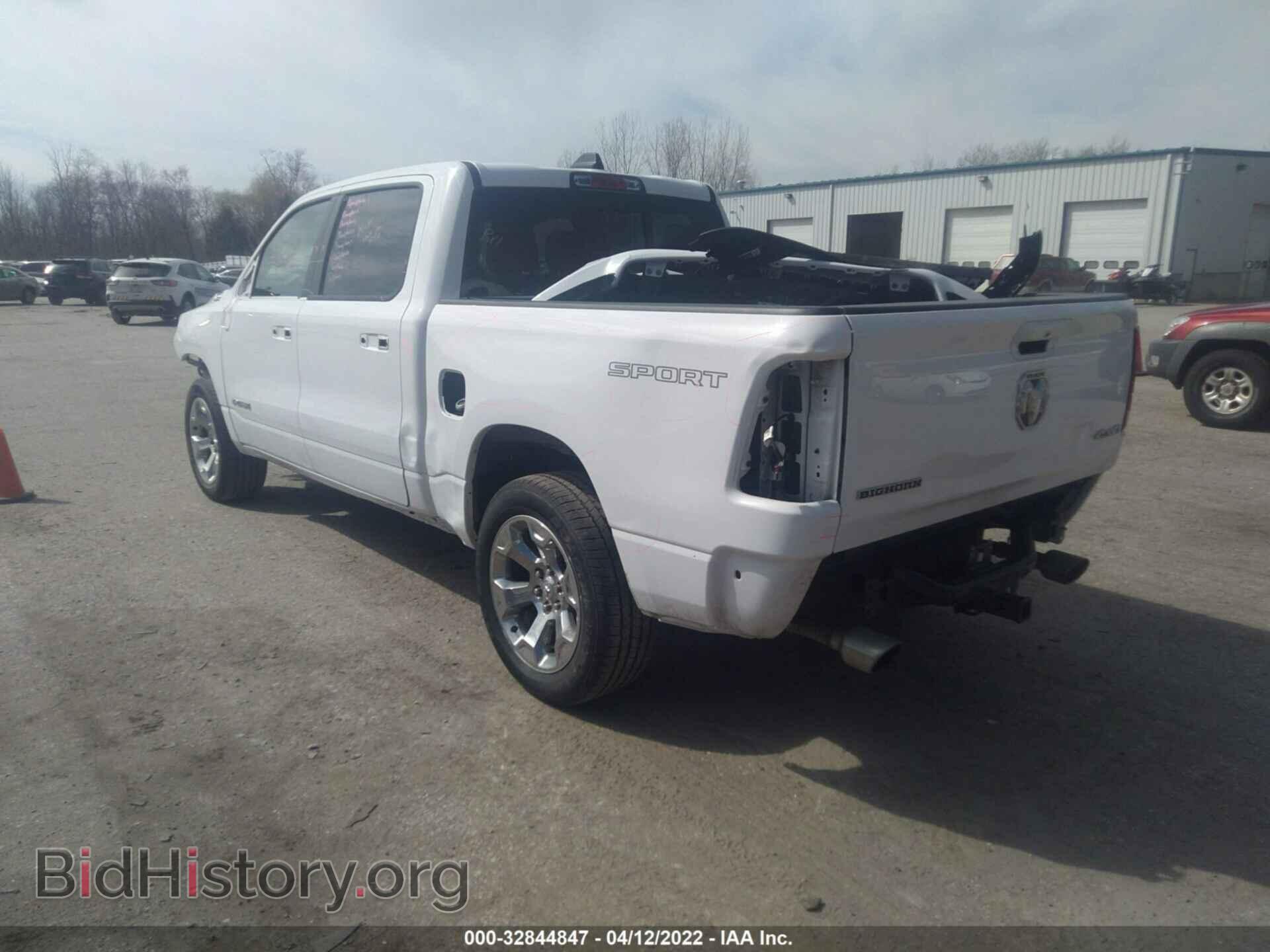 2020 RAM 1500 - VIN: 1C6SRFFT3LN181385 - Фото 3