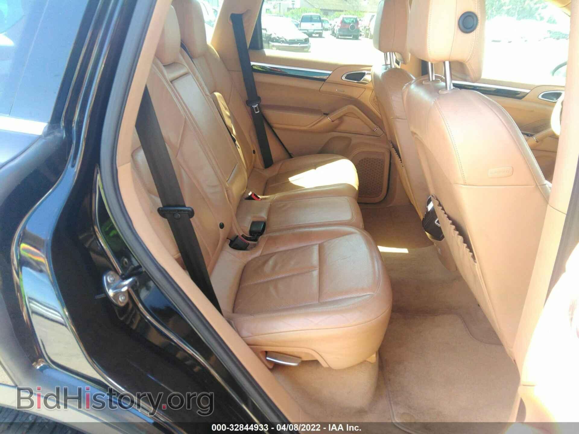2012 PORSCHE CAYENNE - VIN: WP1AA2A21CLA01415 - Photo 8
