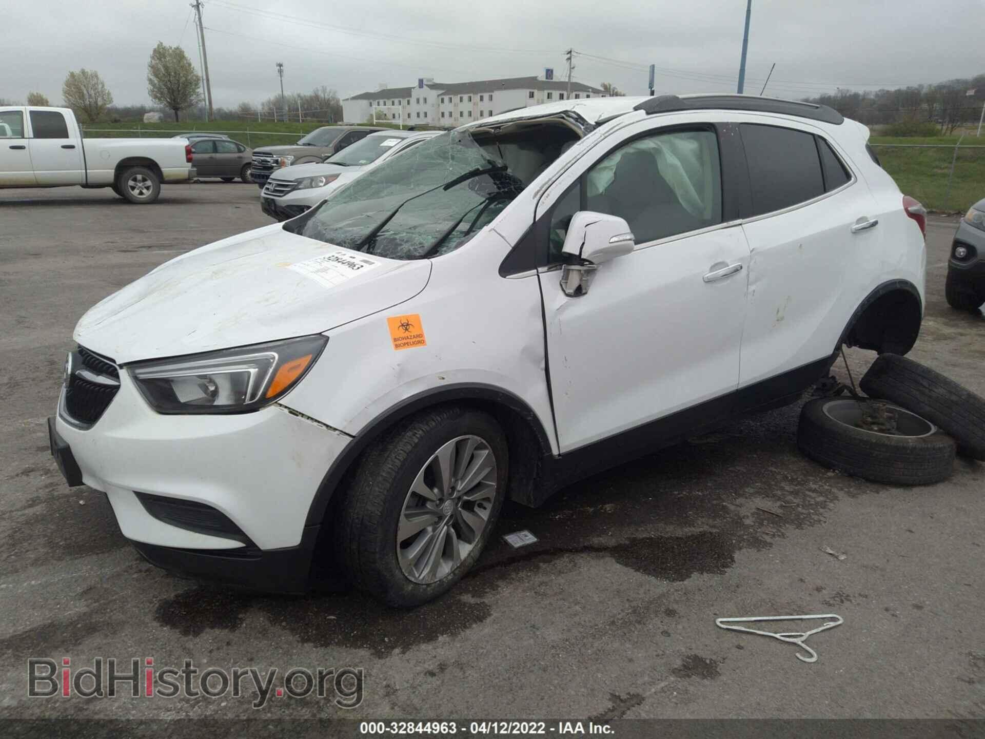 2018 BUICK ENCORE - VIN: KL4CJASB5JB686003 - Photo 2