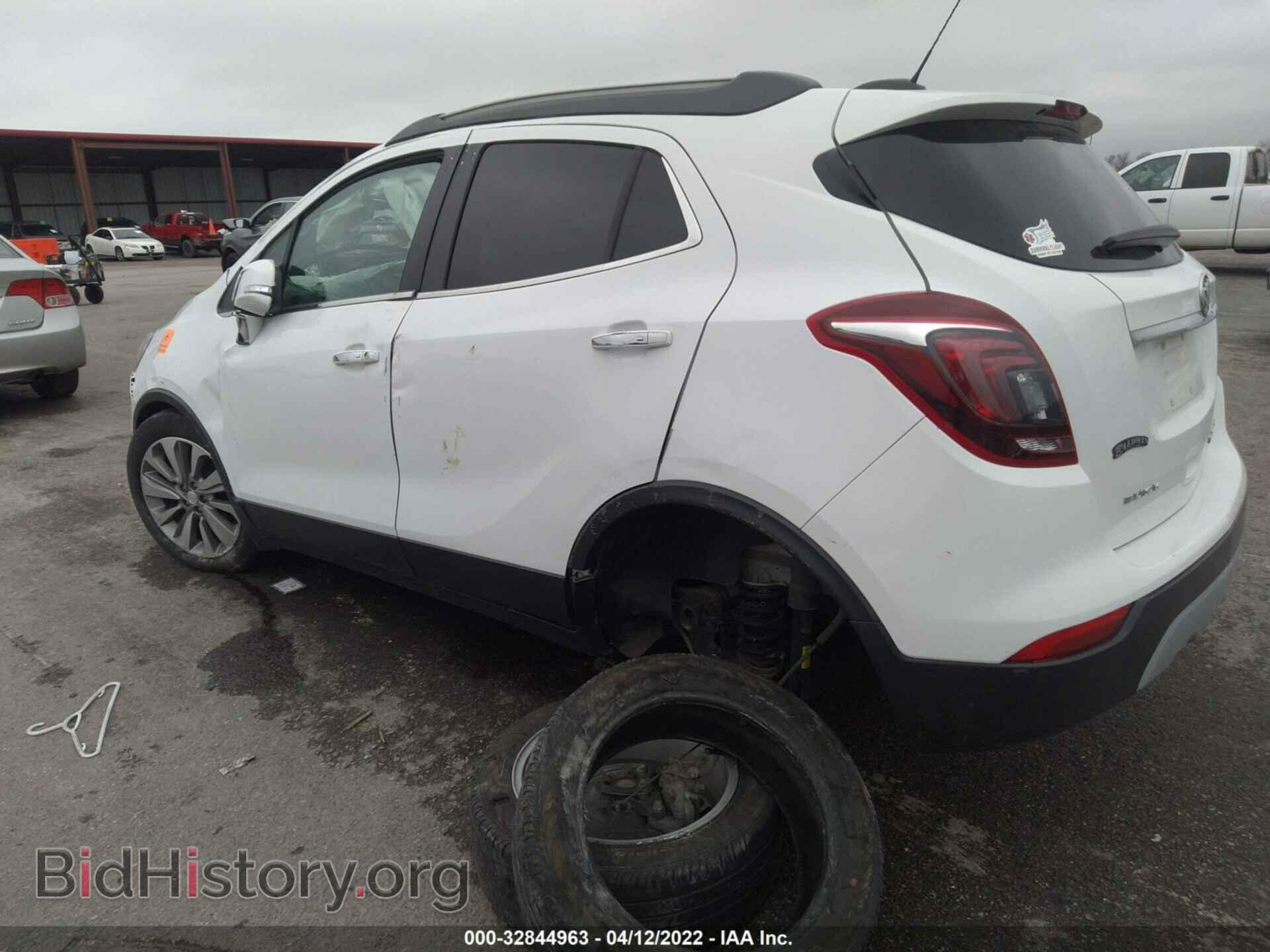 2018 BUICK ENCORE - VIN: KL4CJASB5JB686003 - Photo 3