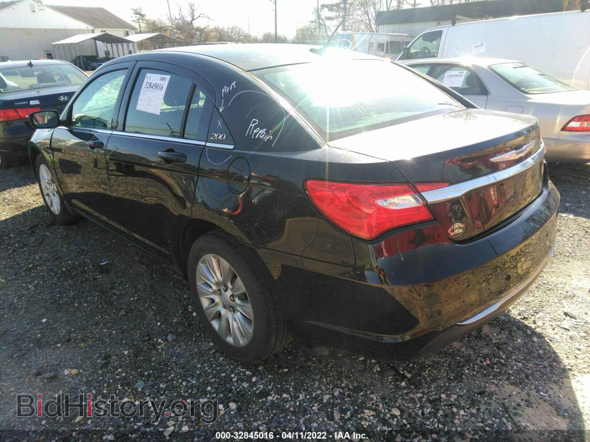 2012 CHRYSLER 200 - VIN: 1C3CCBAB3CN320697 - Фото 3