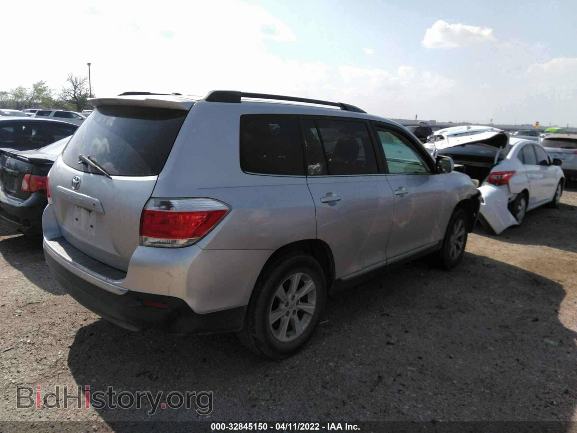 2012 TOYOTA HIGHLANDER - VIN: 5TDZK3EH2CS080517 - Фото 4