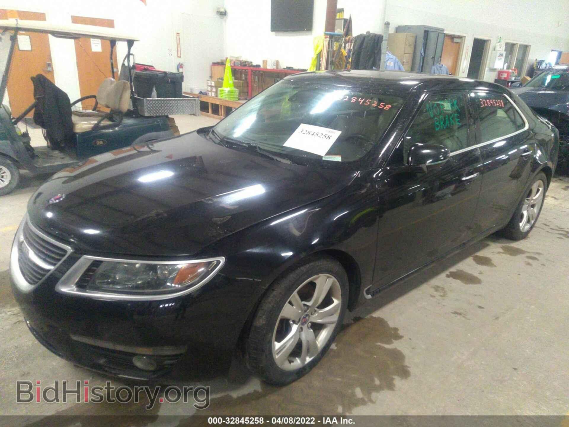 2011 SAAB 9-5 - VIN: YS3GN4ARXB4001200 - Фото 2