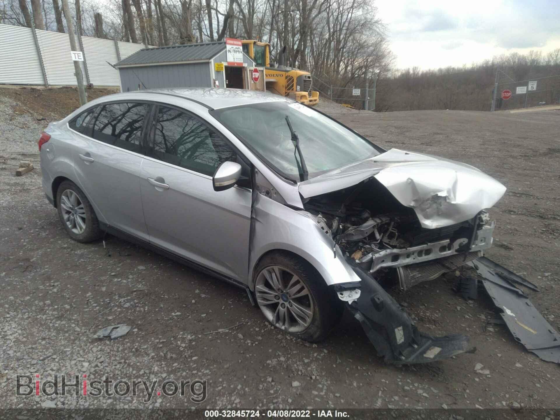 Photo 1FAHP3H26CL210777 - FORD FOCUS 2012
