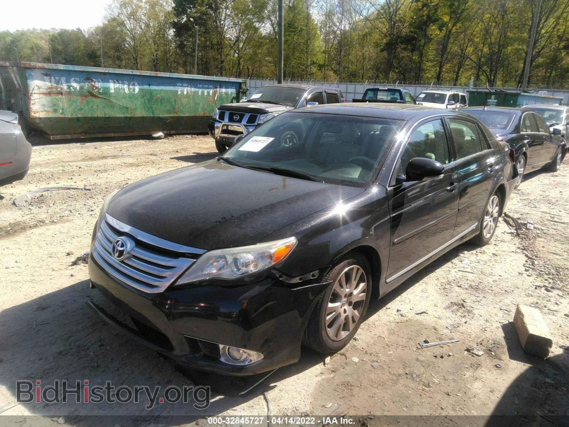 2011 TOYOTA AVALON - VIN: 4T1BK3DB1BU438128 - Фото 2