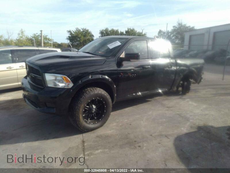 2012 RAM 1500 (VIN 1C6RD7MT2CS114932) — photo 2 of 11