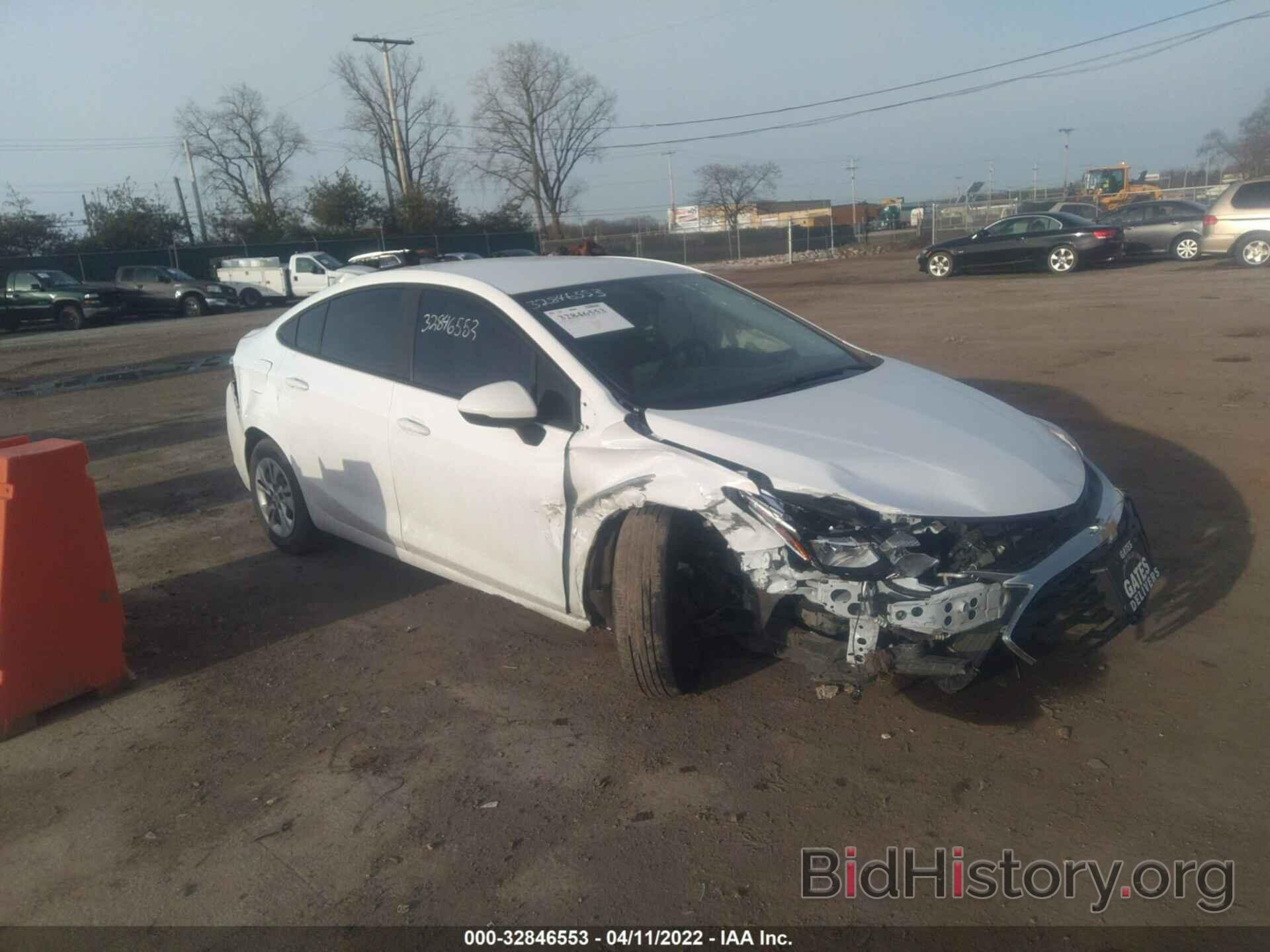 Photo 1G1BJ5SM6K7105809 - CHEVROLET CRUZE 2019