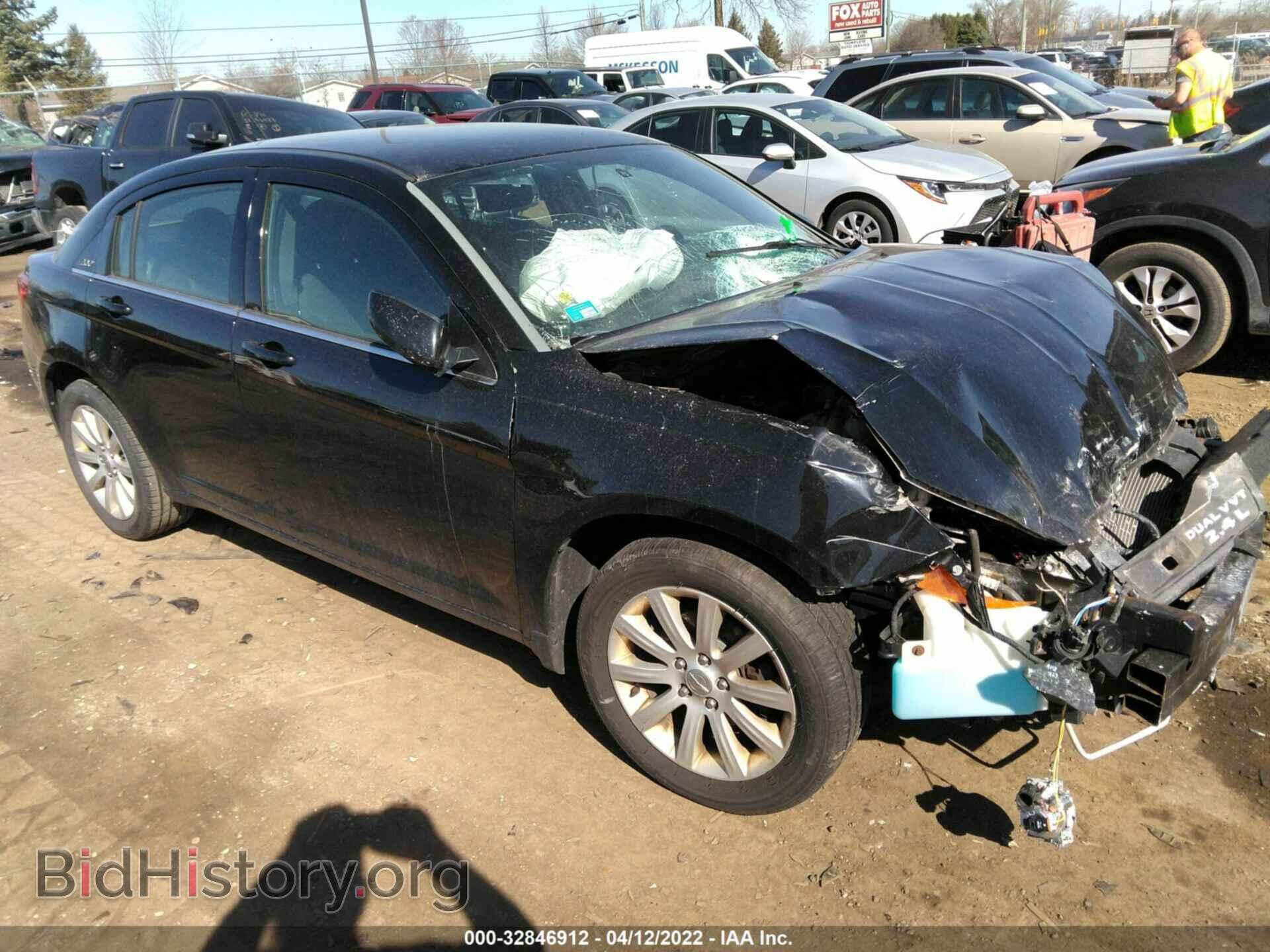 Photo 1C3CCBBB3CN176745 - CHRYSLER 200 2012