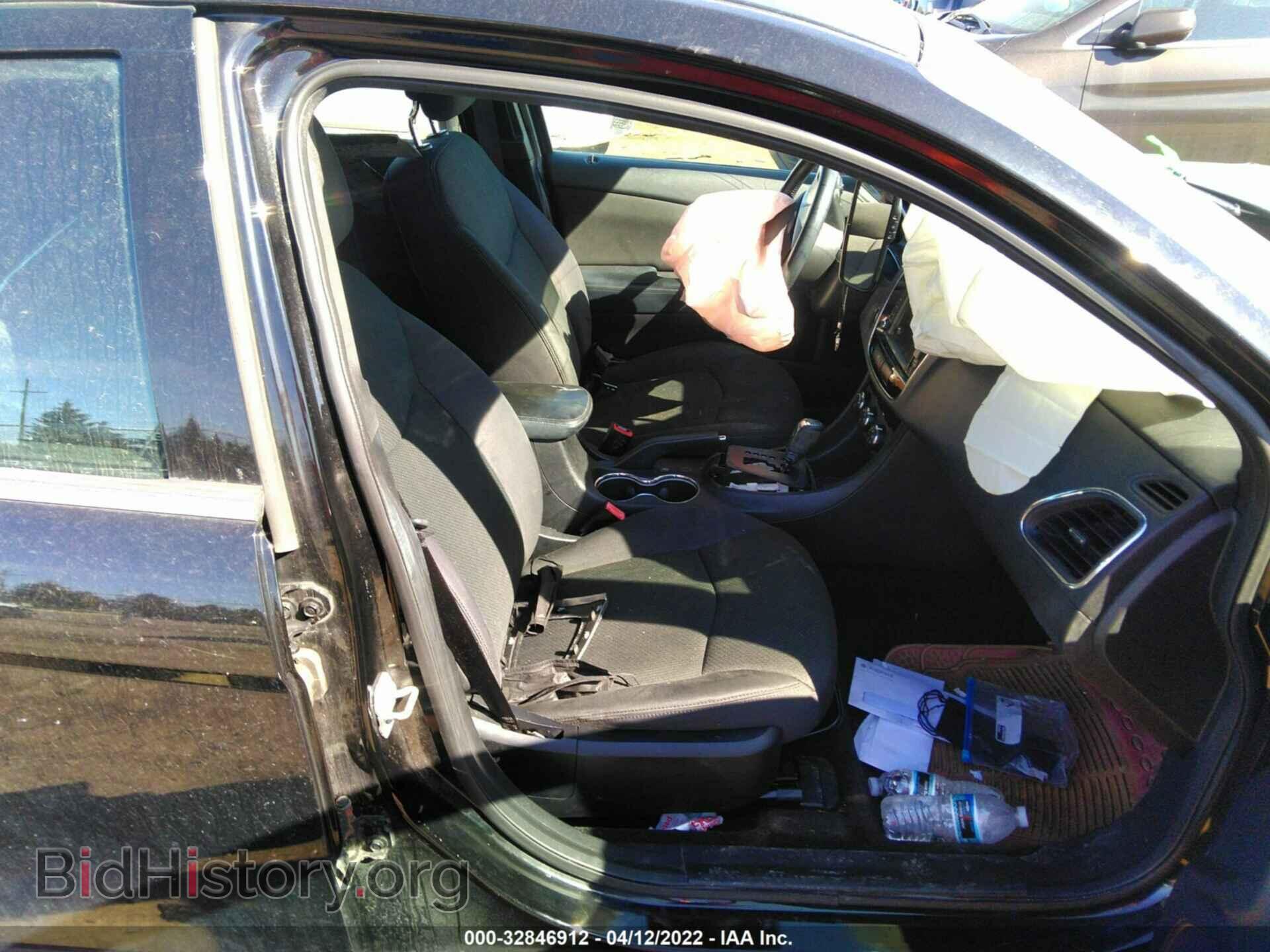 2012 CHRYSLER 200 - VIN: 1C3CCBBB3CN176745 - Фото 5