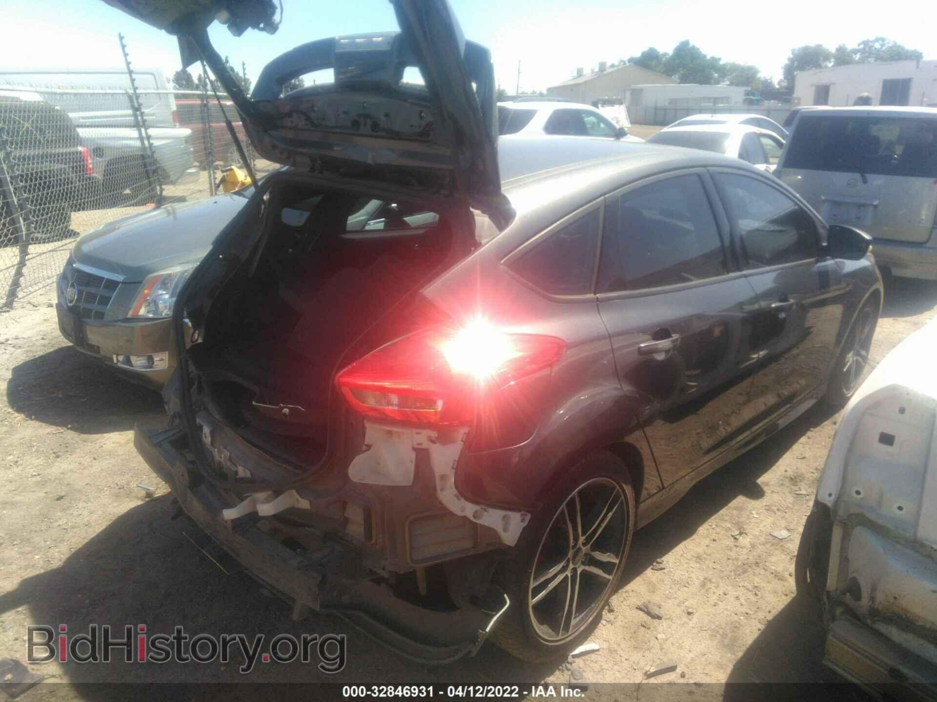 2016 FORD FOCUS - VIN: 1FADP3L97GL374550 - Photo 4