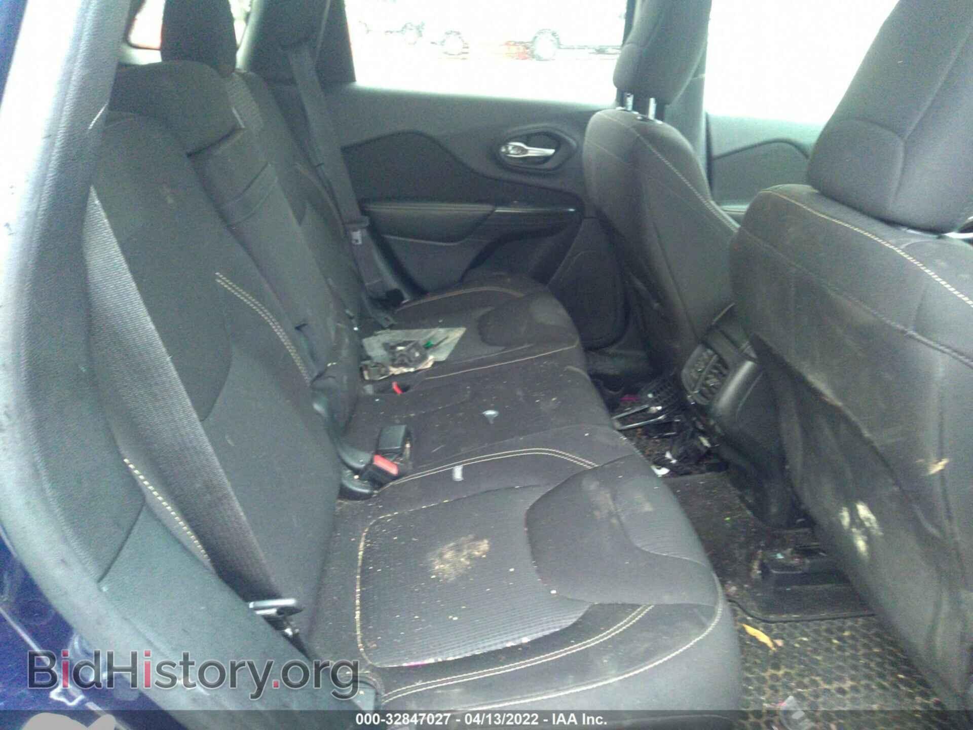 2016 JEEP CHEROKEE - VIN: 1C4PJMCS8GW311019 - Фото 8