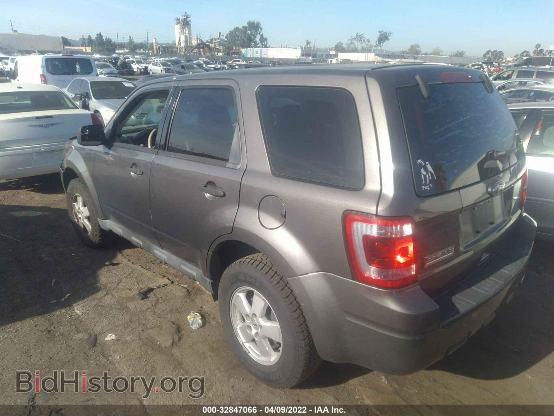 2012 FORD ESCAPE - VIN: 1FMCU0C72CKC83175 - Фото 3
