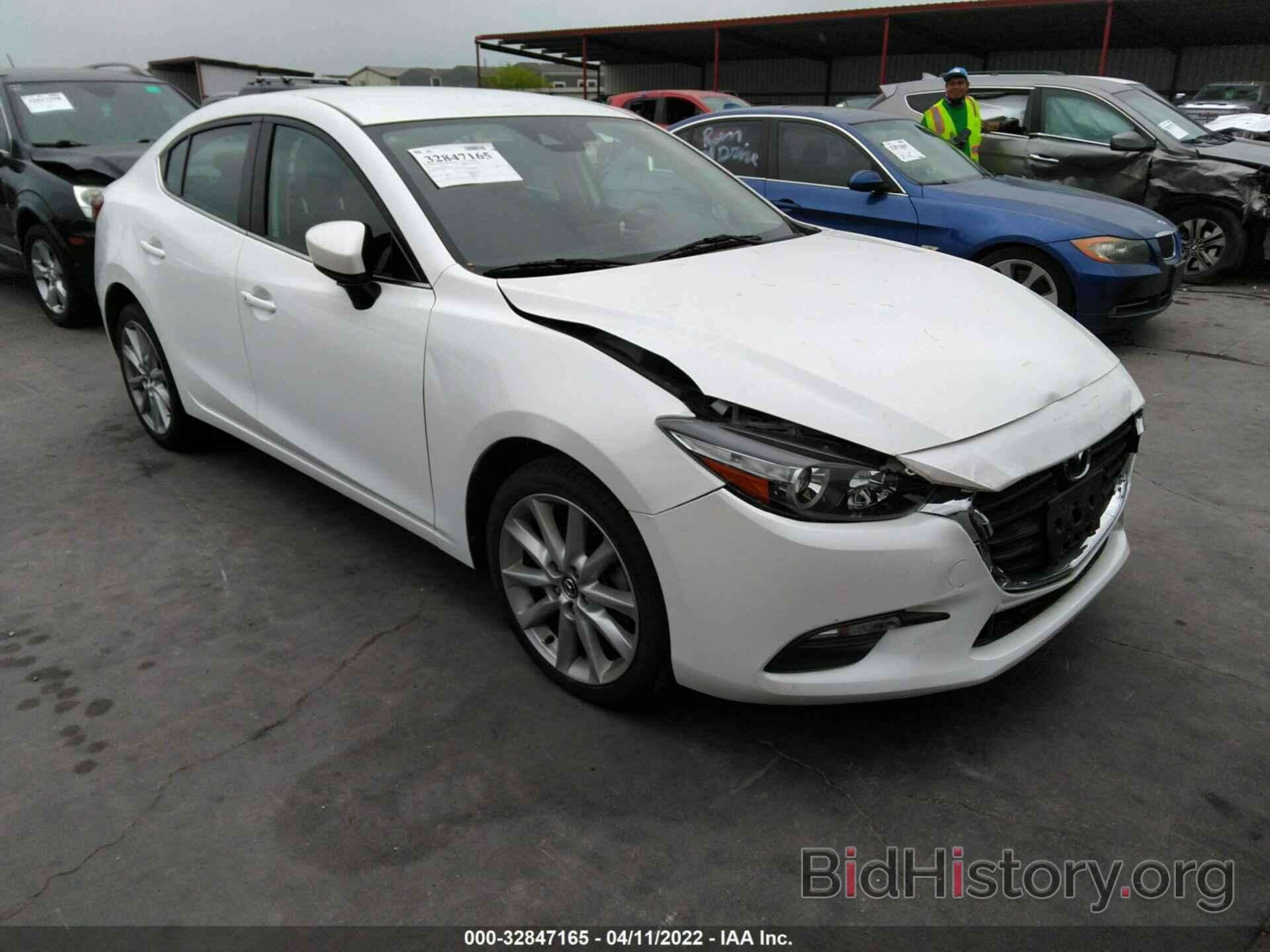 Photo 3MZBN1V76HM136192 - MAZDA MAZDA3 4-DOOR 2017