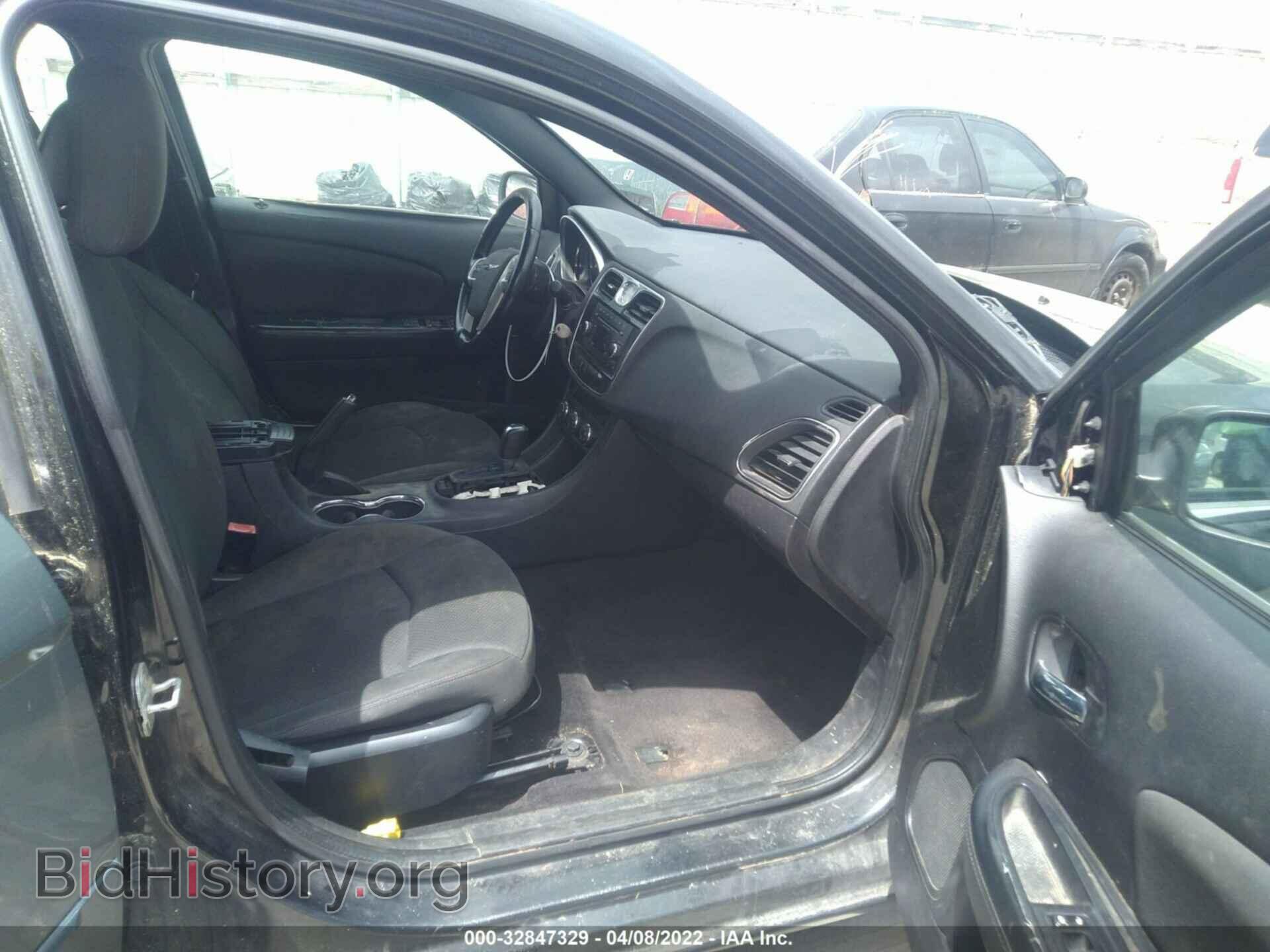 2012 CHRYSLER 200 - VIN: 1C3CCBBB7CN127290 - Фото 5
