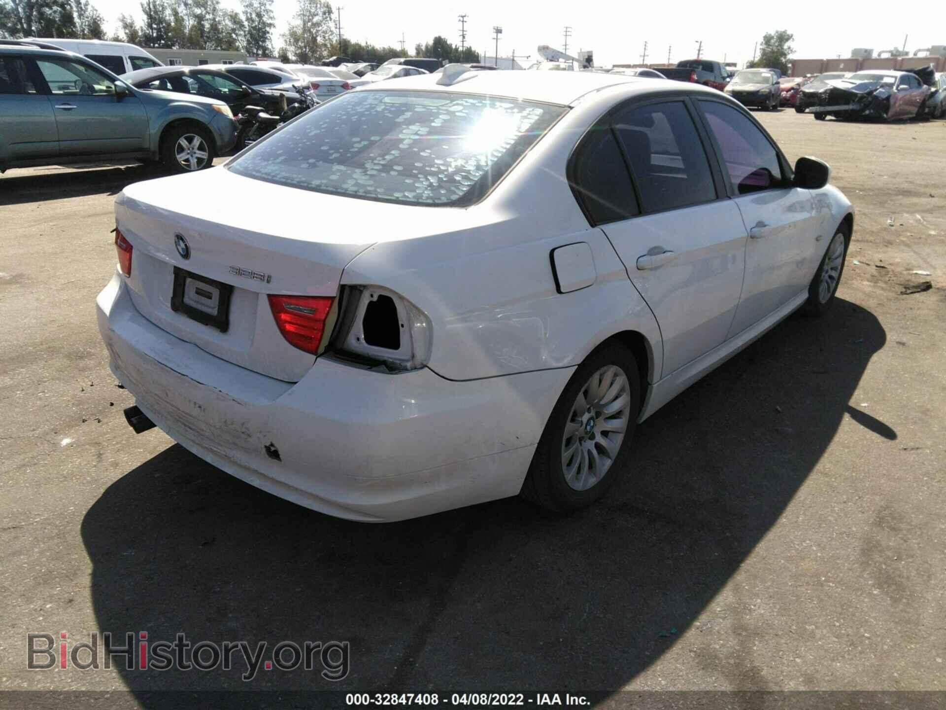 2009 BMW 3 SERIES - VIN: WBAPH535X9A434295 - Фото 4