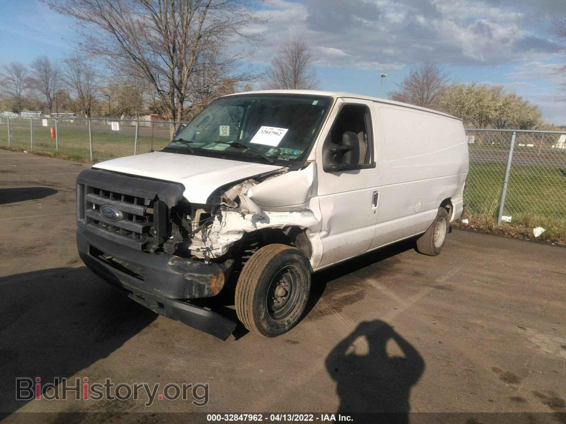 2012 FORD ECONOLINE CARGO VAN - VIN: 1FTNE1EW1CDA94784 - Photo 2