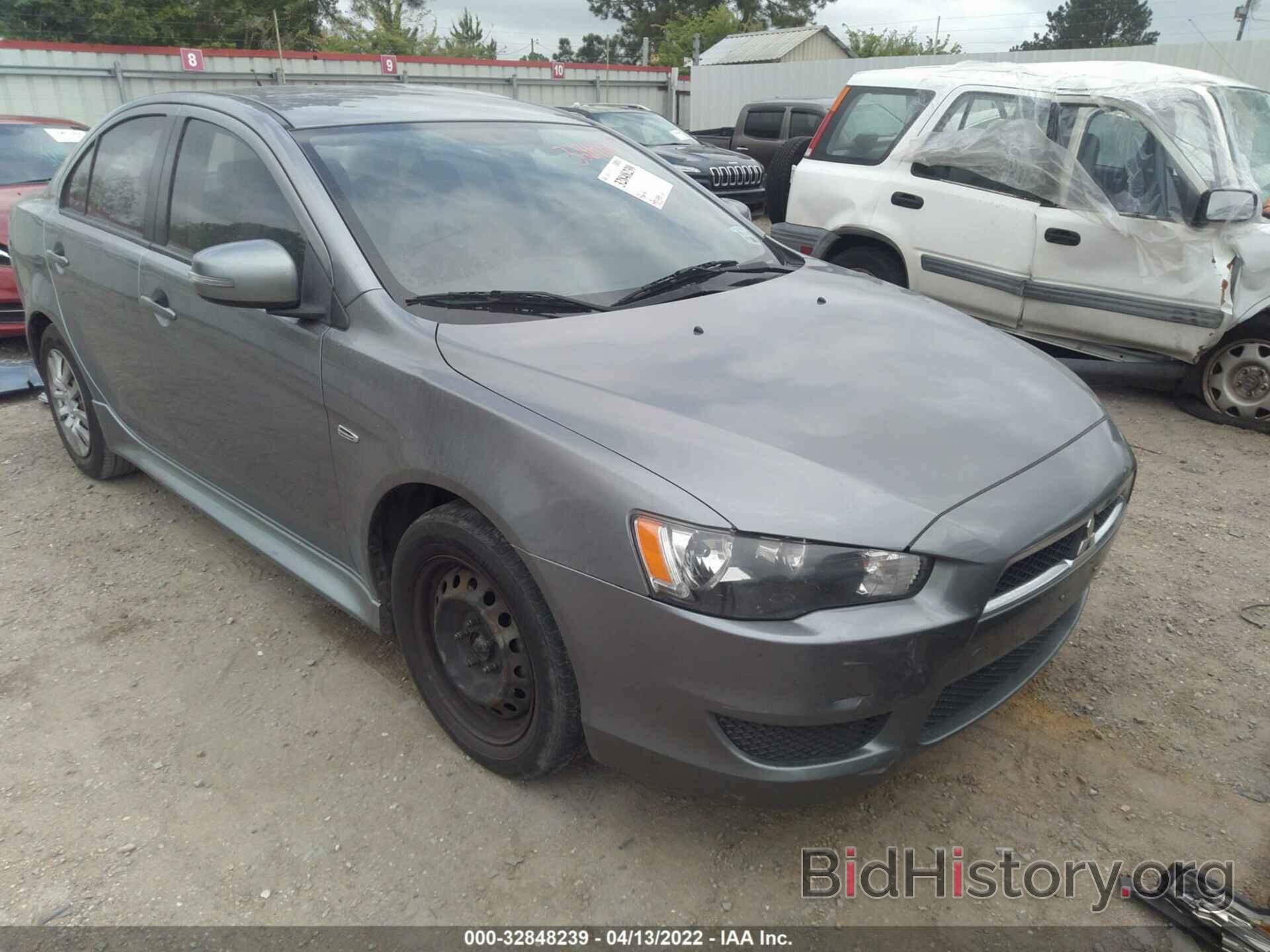 Photo JA32U2FU0FU008893 - MITSUBISHI LANCER 2015