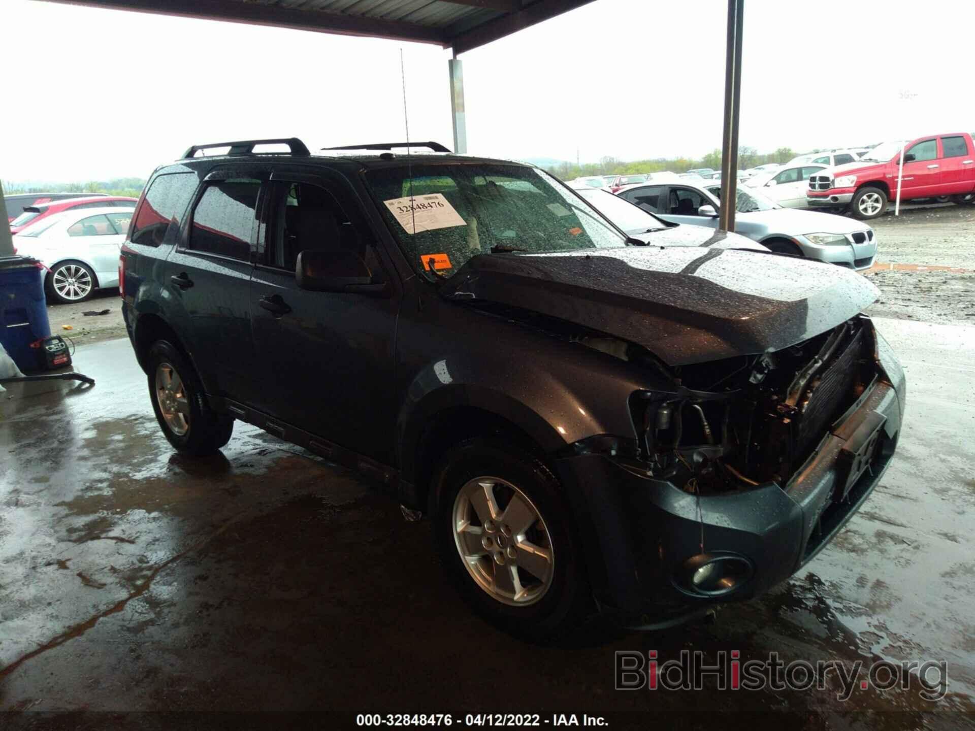 Photo 1FMCU0D78AKD37297 - FORD ESCAPE 2010