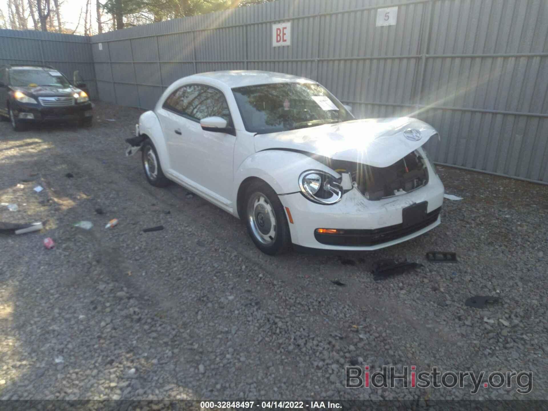 Photo 3VWF17AT6GM630778 - VOLKSWAGEN BEETLE COUPE 2016