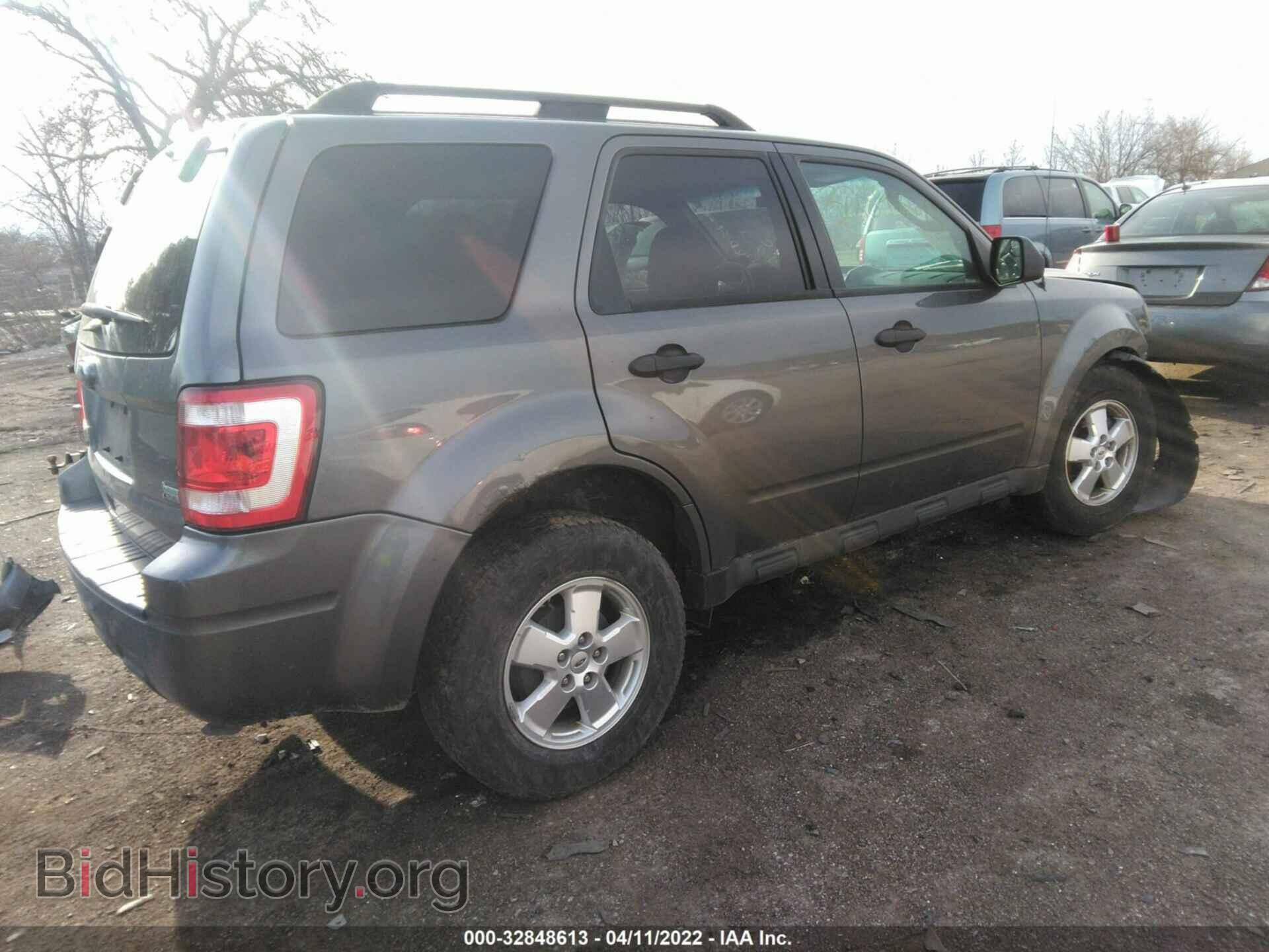 2012 FORD ESCAPE - VIN: 1FMCU0DG0CKA48613 - Photo 4