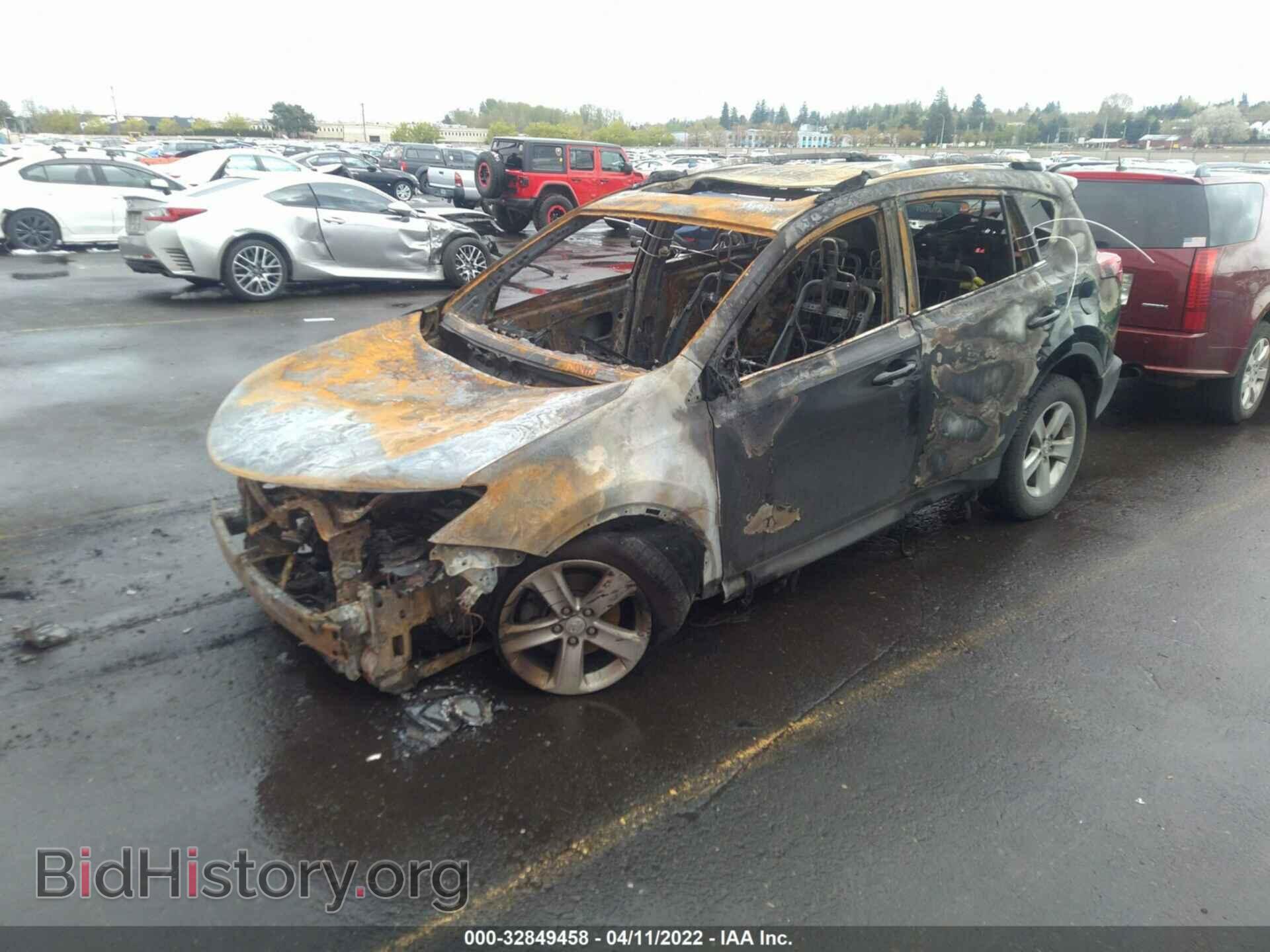 2013 TOYOTA RAV4 - VIN: 2T3RFREV9DW014575 - Фото 2