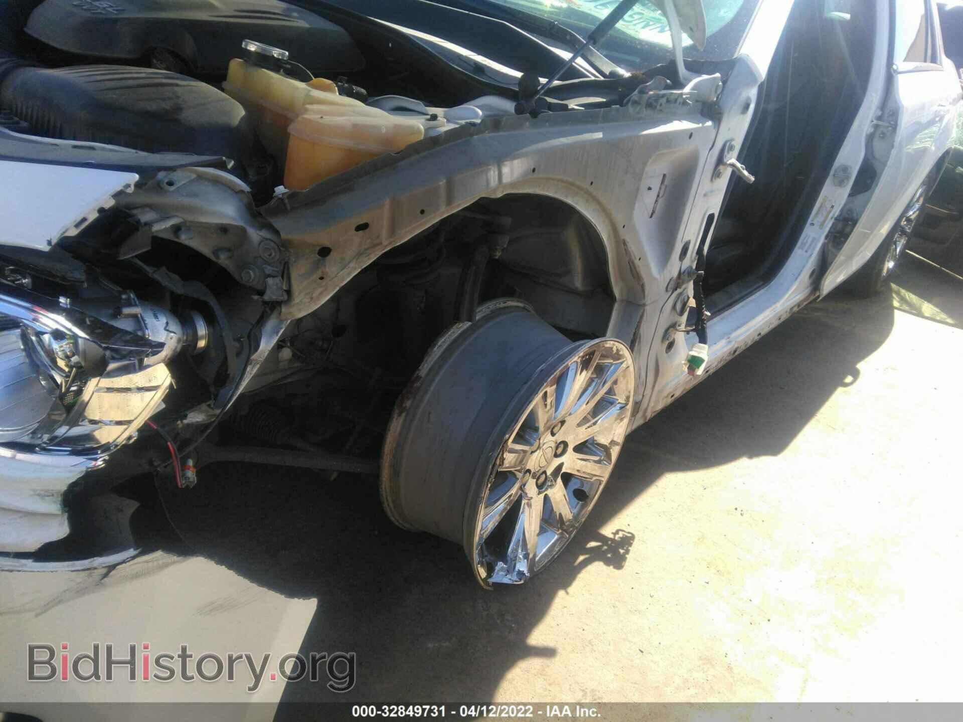 2013 CHRYSLER 300 - VIN: 2C3CCAAG6DH588613 - Фото 6
