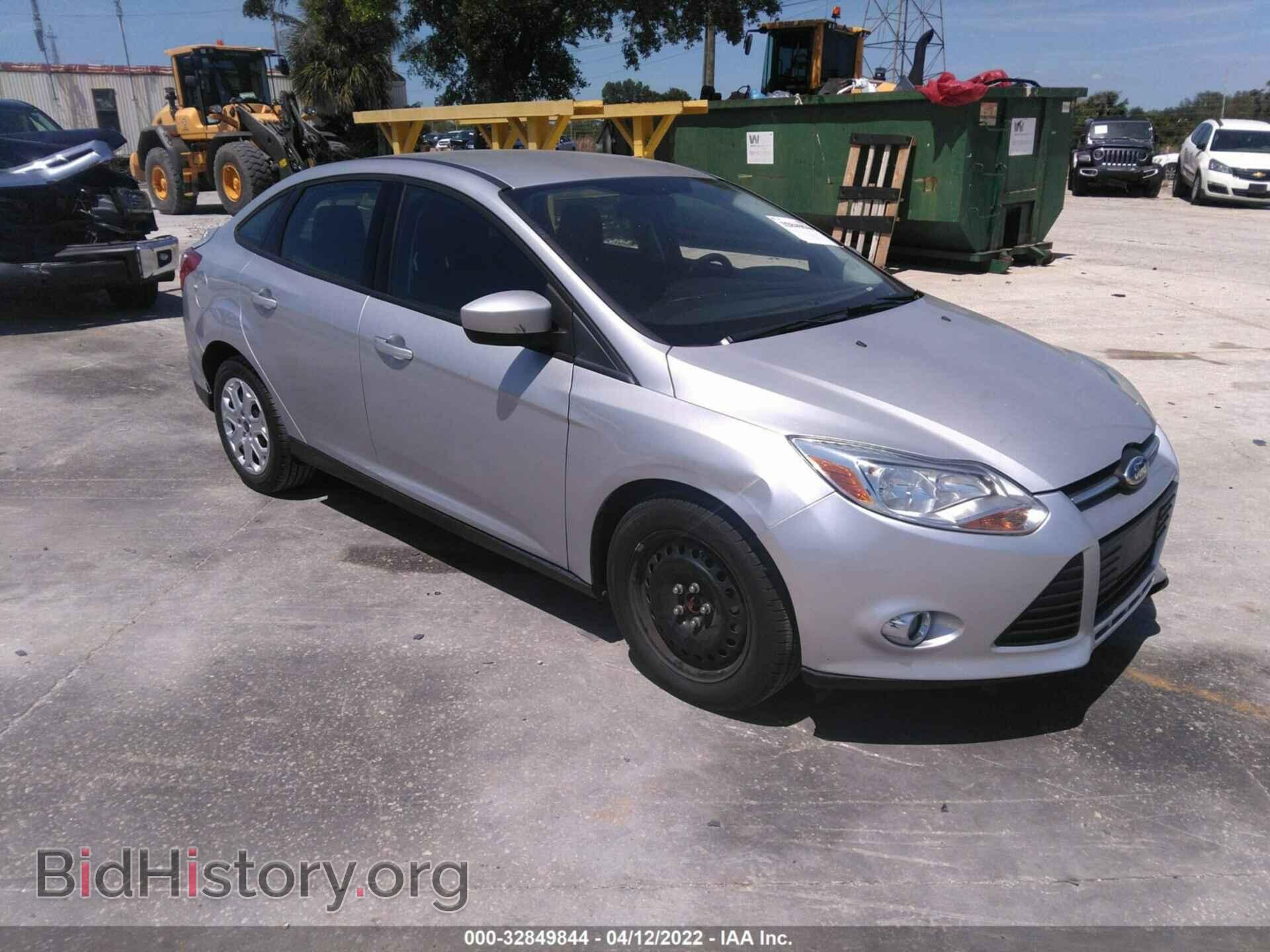 Фотография 1FAHP3F29CL109431 - FORD FOCUS 2012