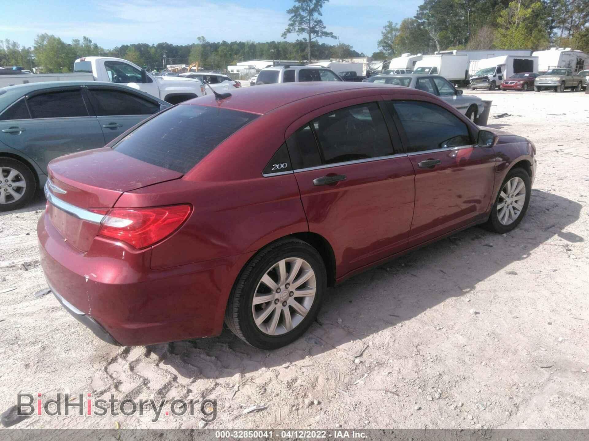 2013 CHRYSLER 200 - VIN: 1C3CCBBB2DN660620 - Фото 4