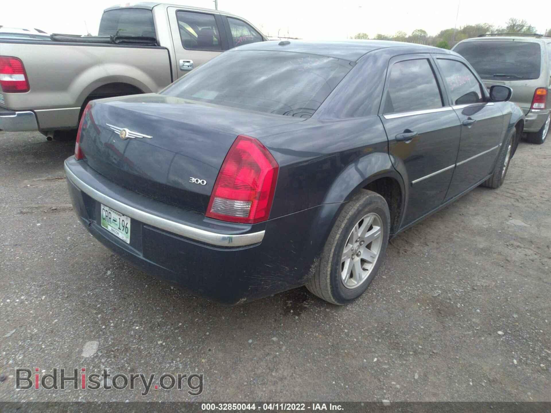 2007 CHRYSLER 300 - VIN: 2C3LA43R47H885860 - Фото 4